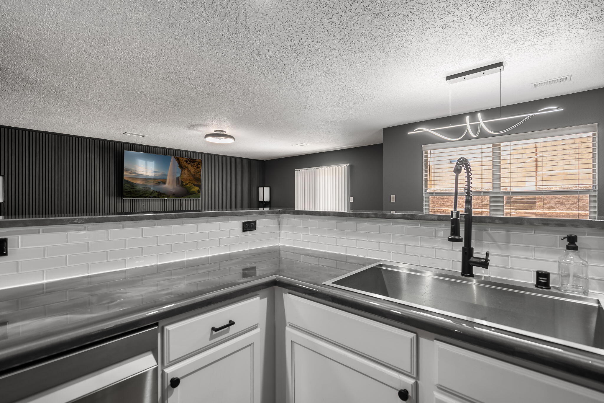 5035 Ojos Azul Court NW