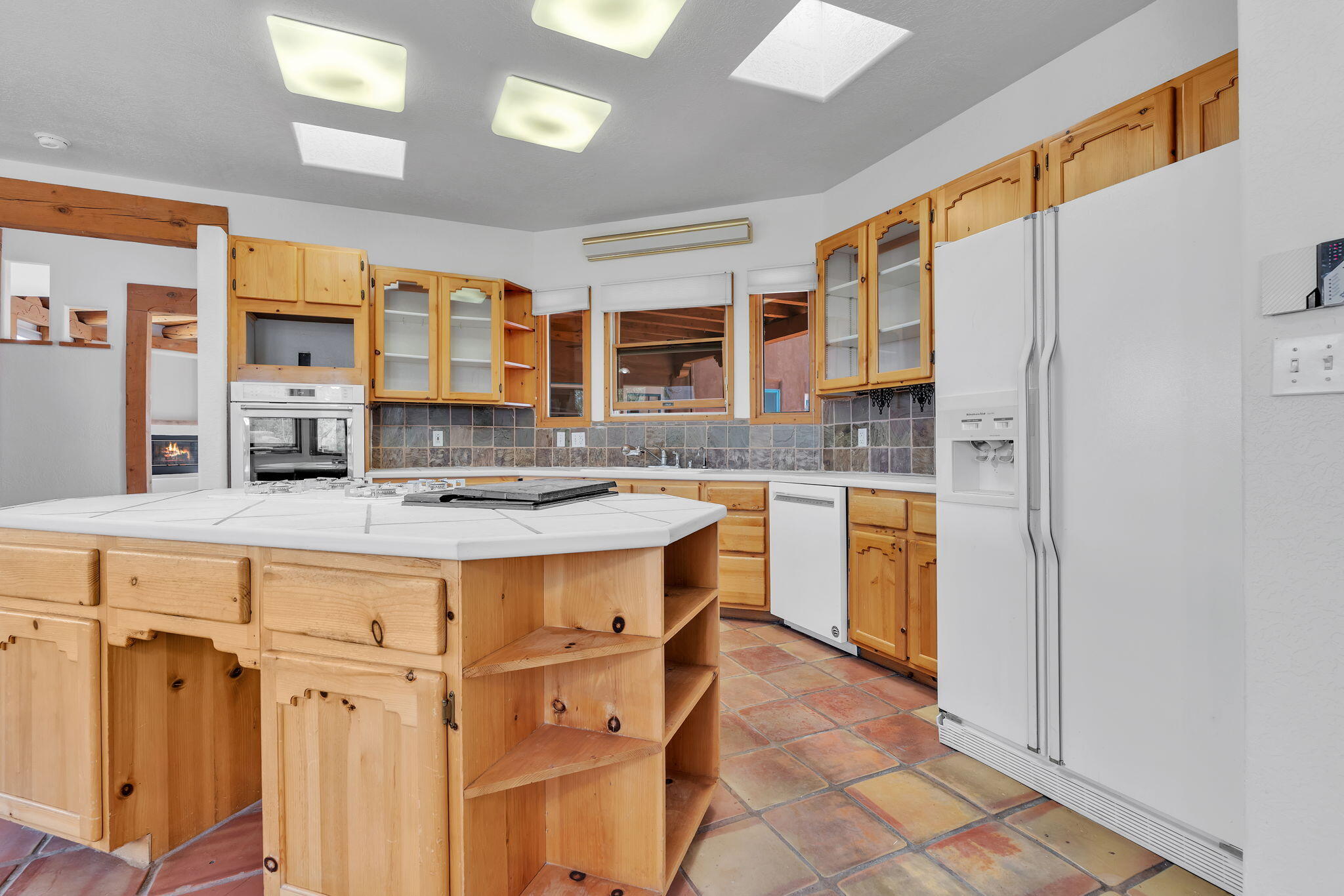1201 Chihuahua Road NE