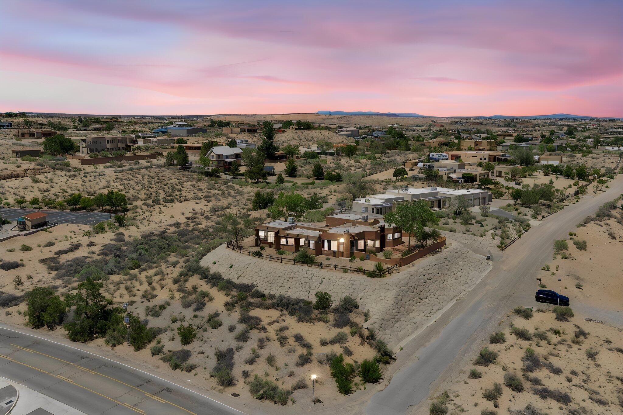 1201 Chihuahua Road NE