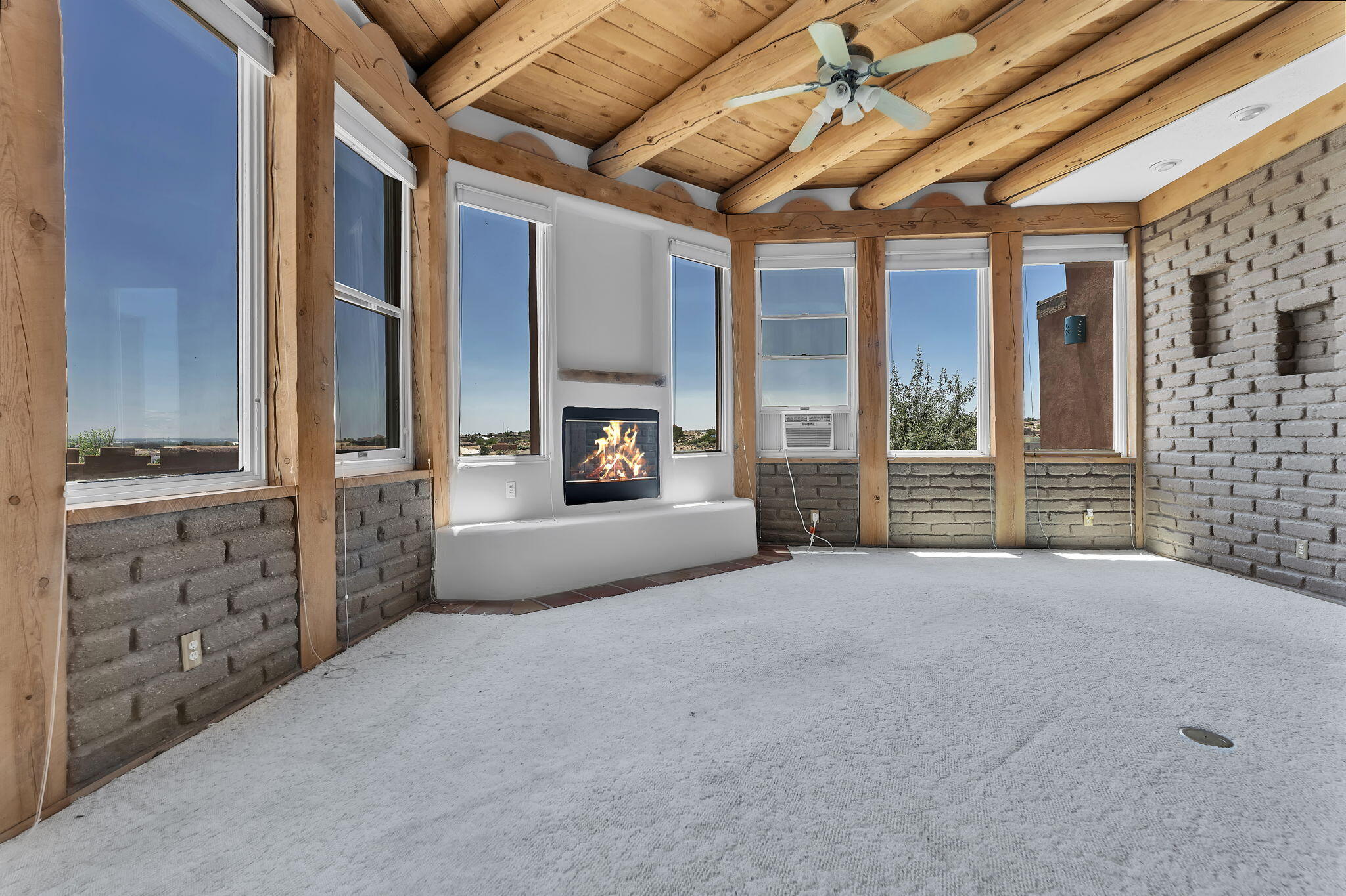 1201 Chihuahua Road NE