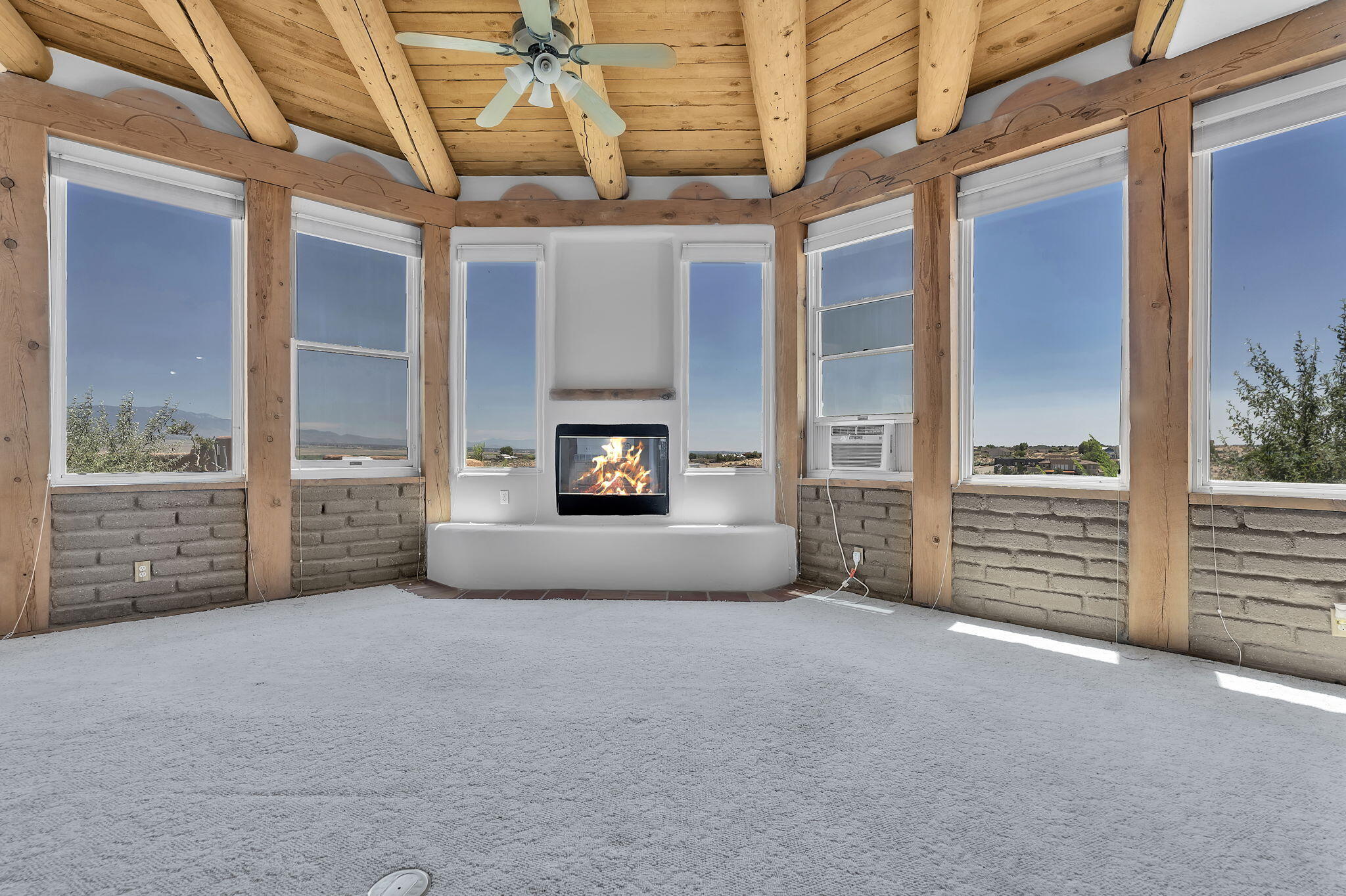 1201 Chihuahua Road NE