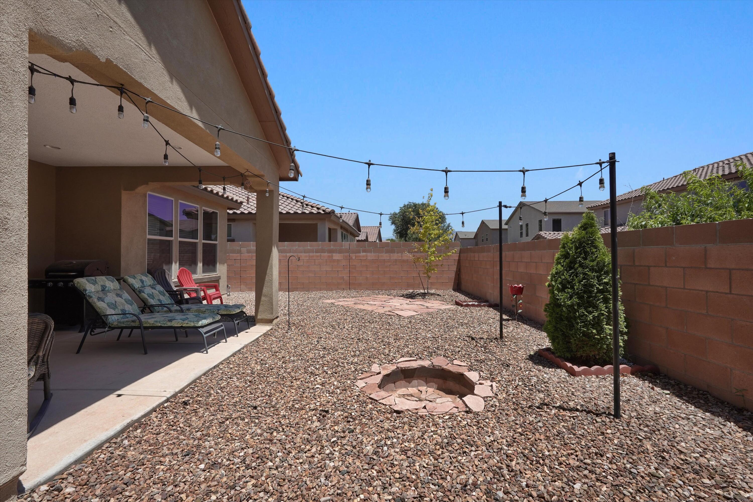 3123 Walsh Loop SE
