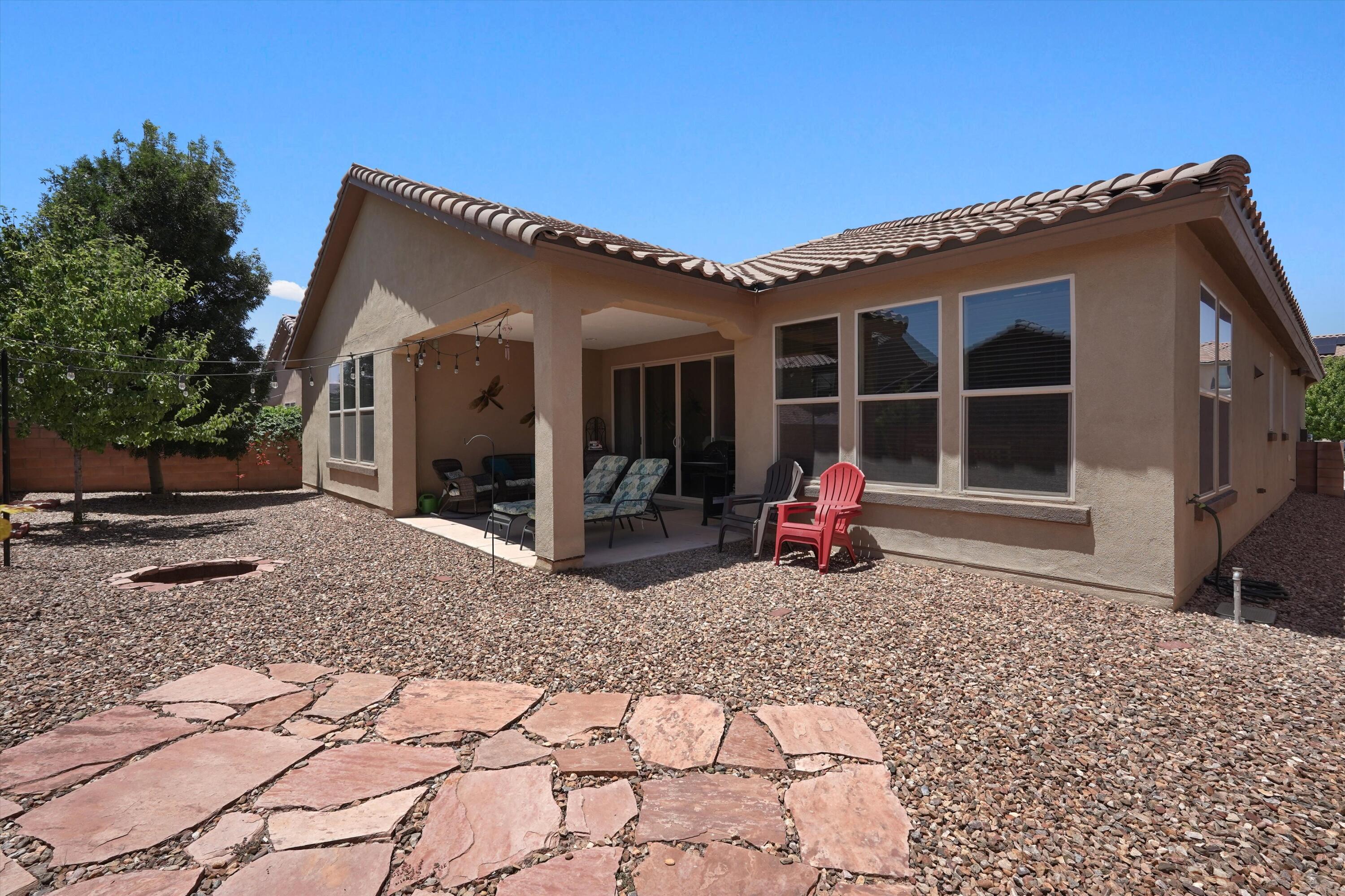 3123 Walsh Loop SE