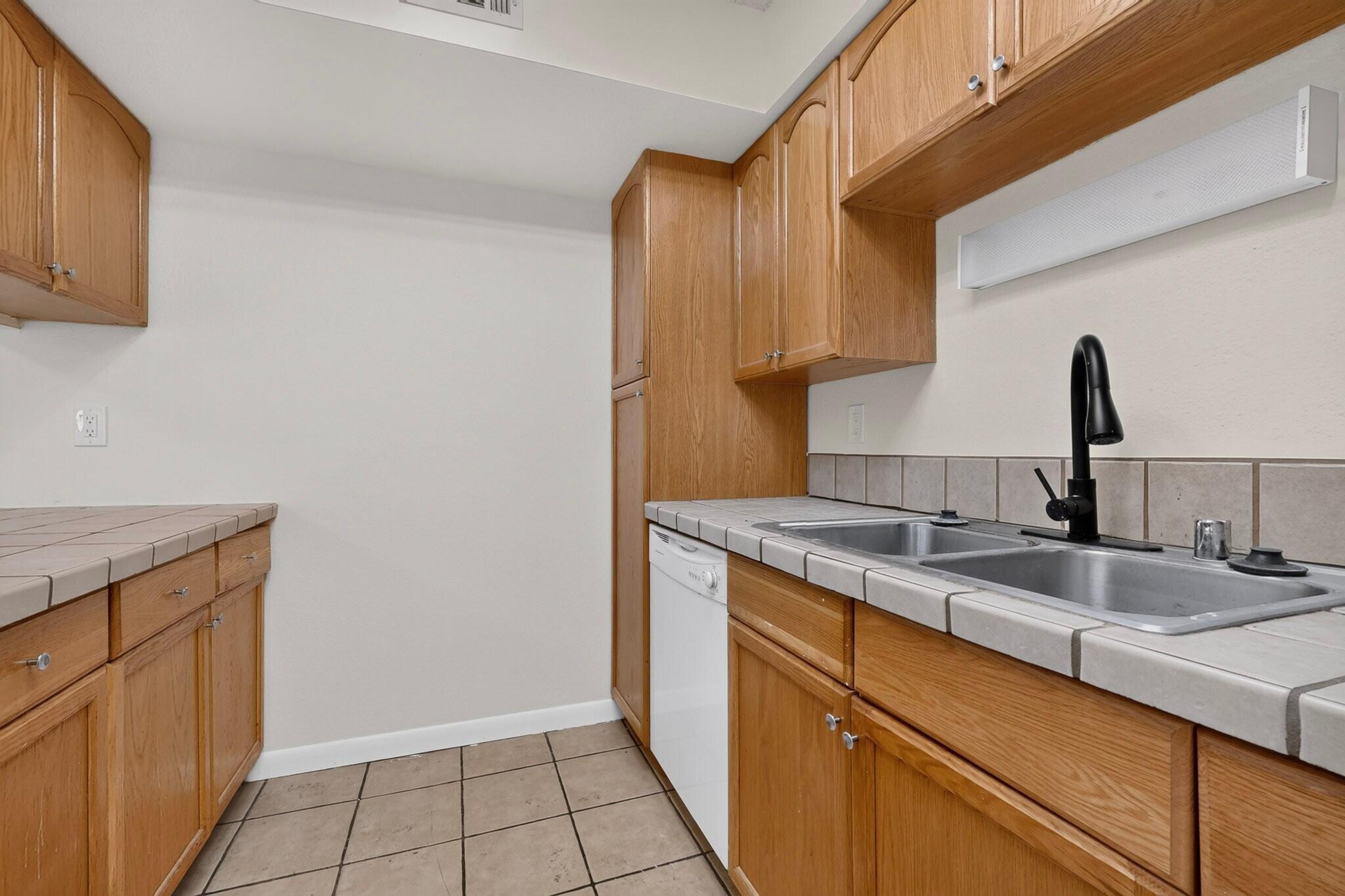 3859 Montgomery Boulevard NE APT 1321