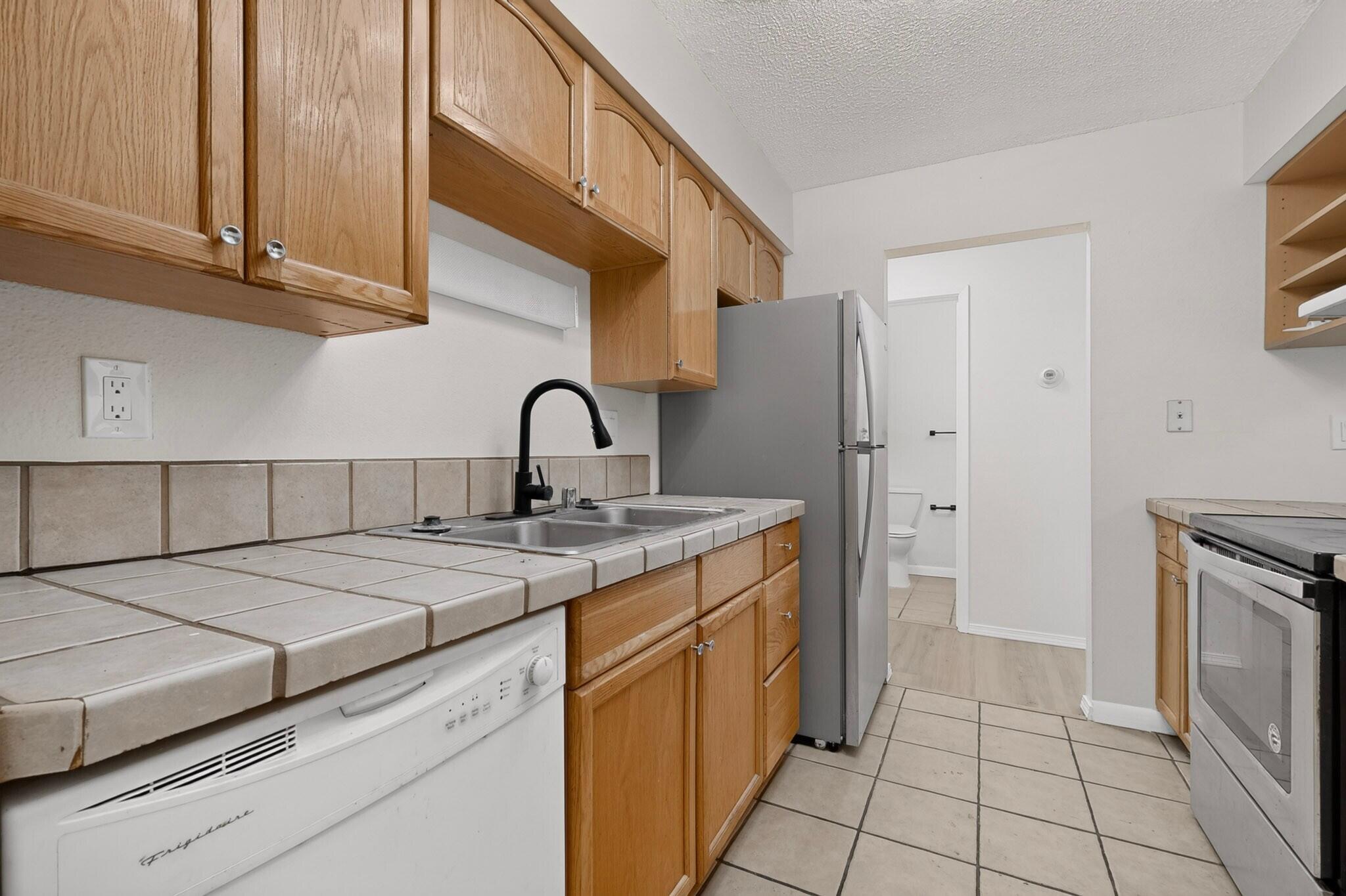 3859 Montgomery Boulevard NE APT 1321