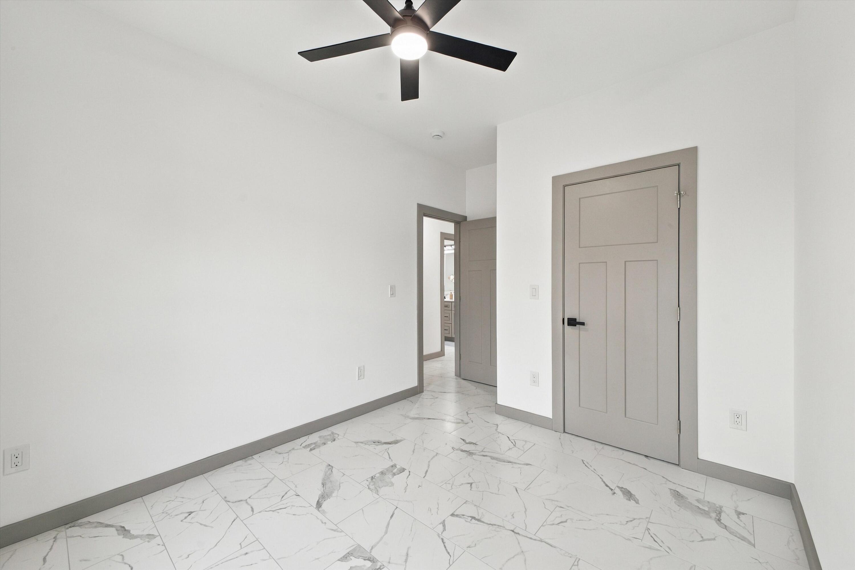 601 Acoma Drive