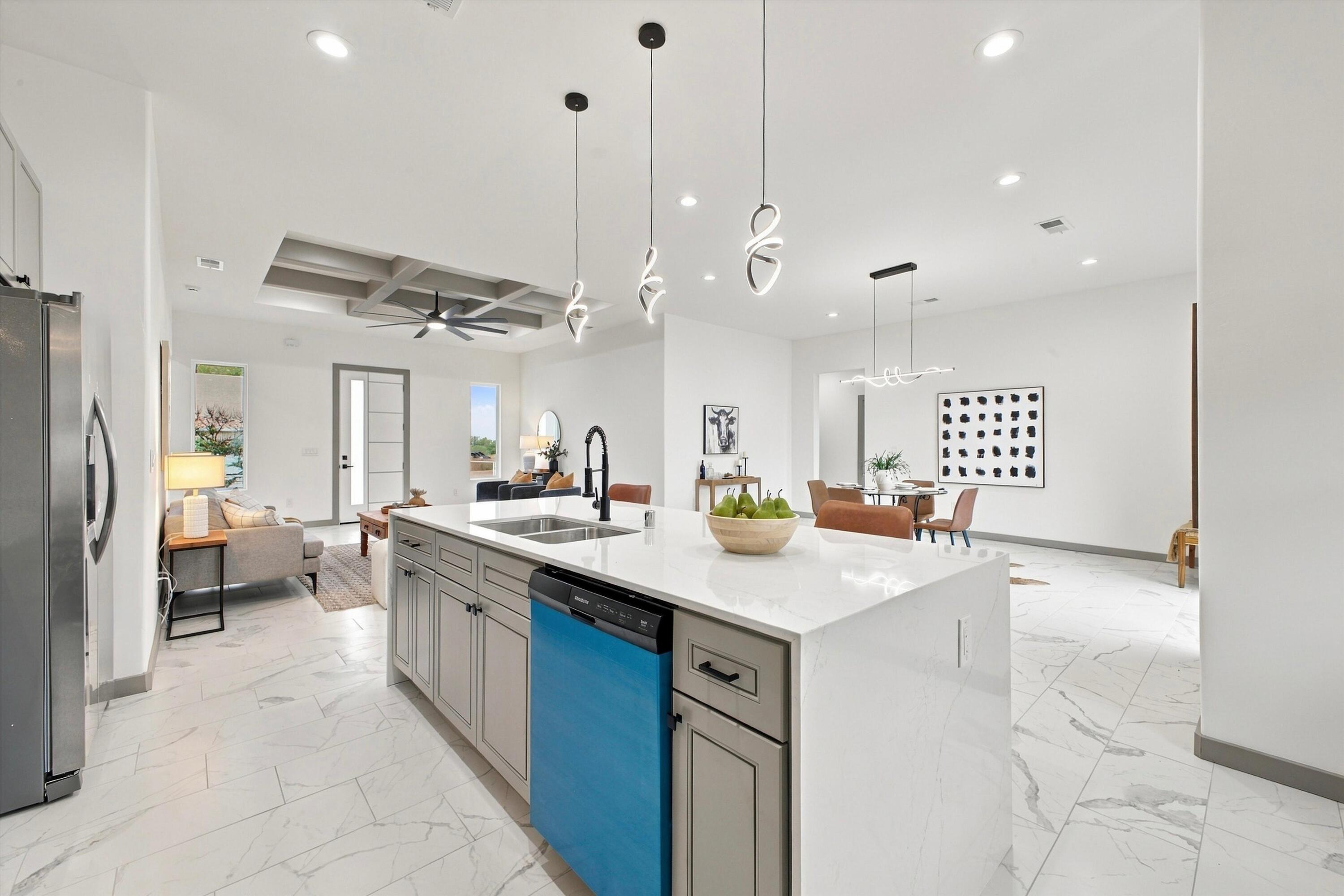 601 Acoma Drive