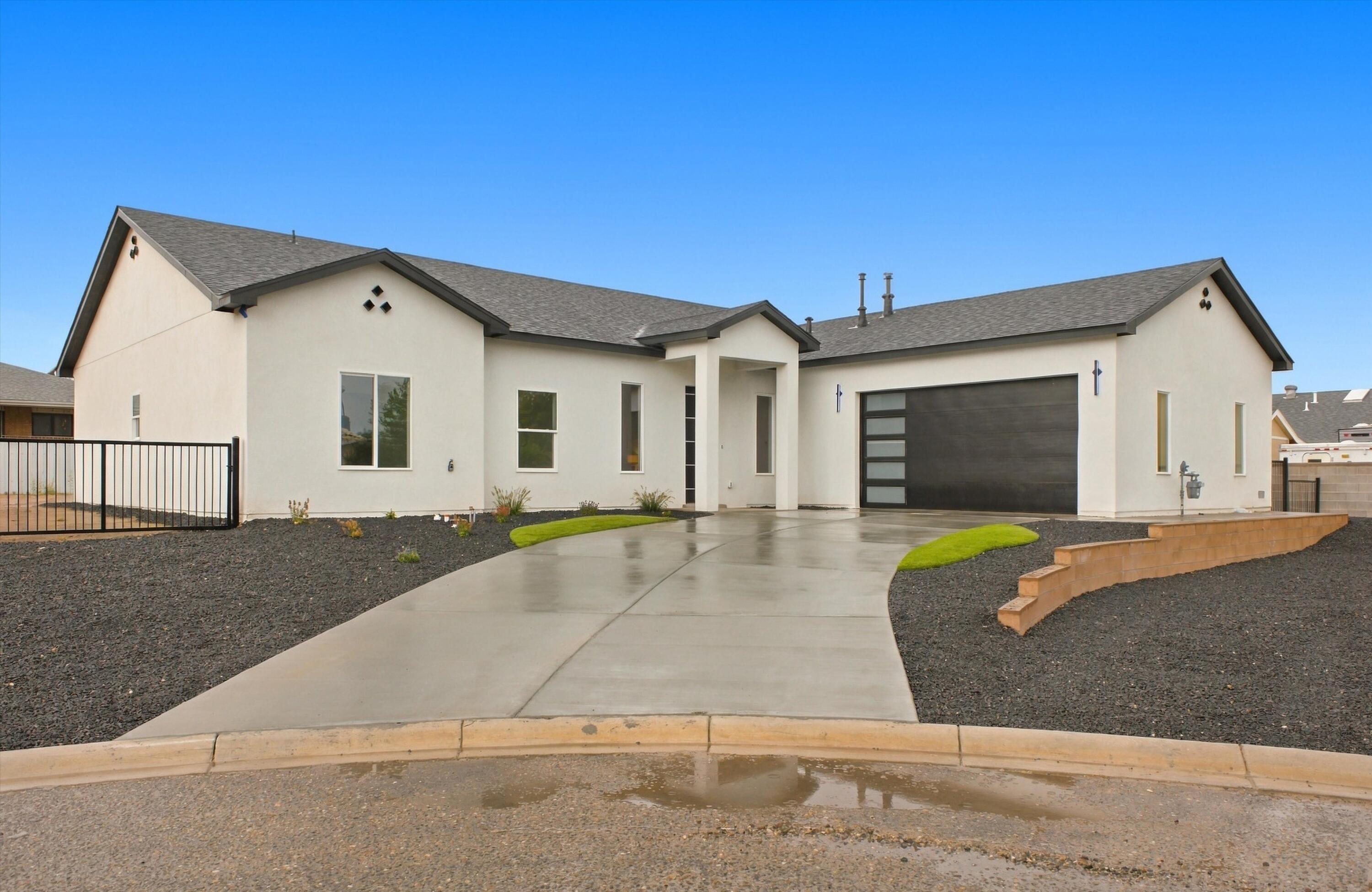 601 Acoma Drive