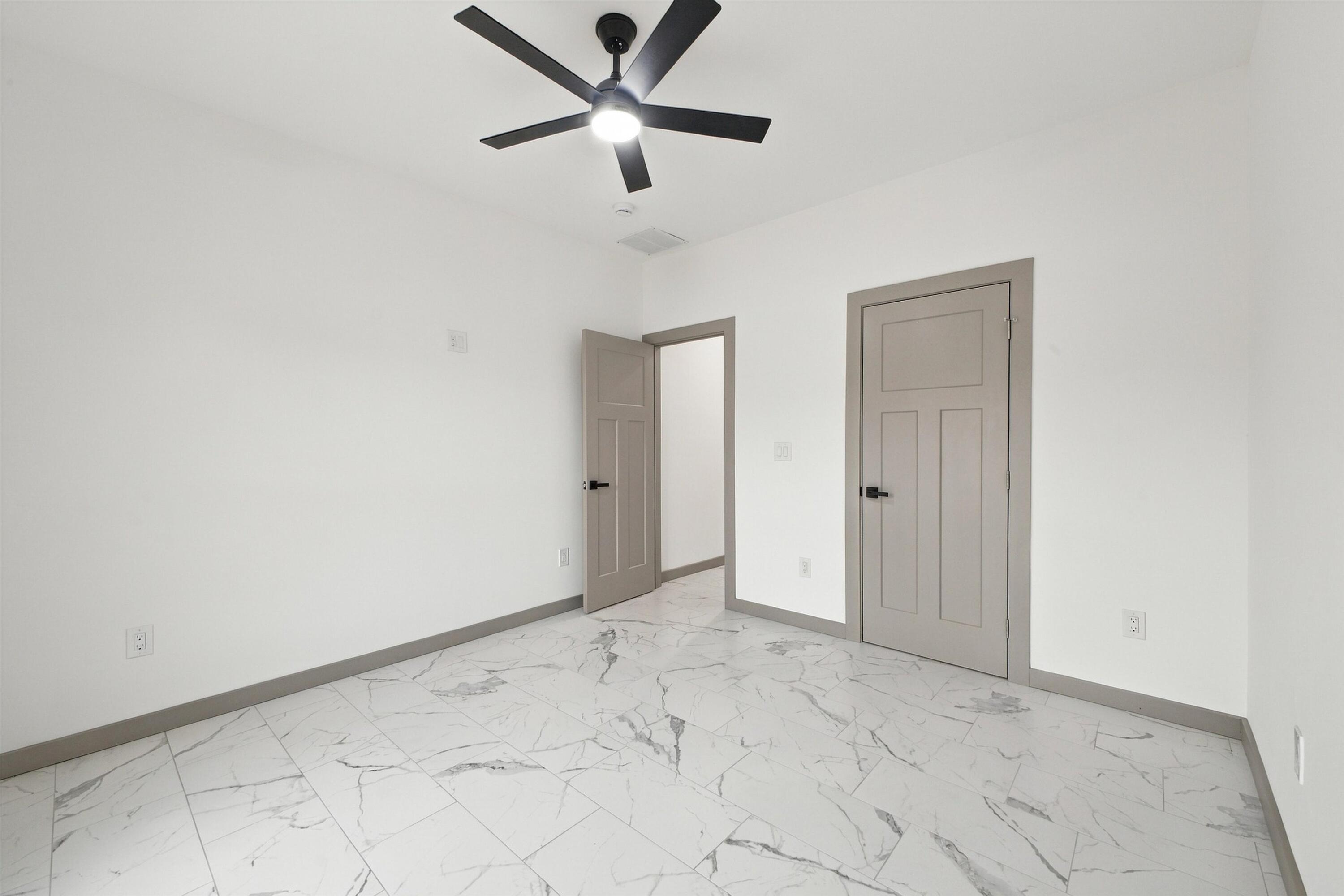 601 Acoma Drive
