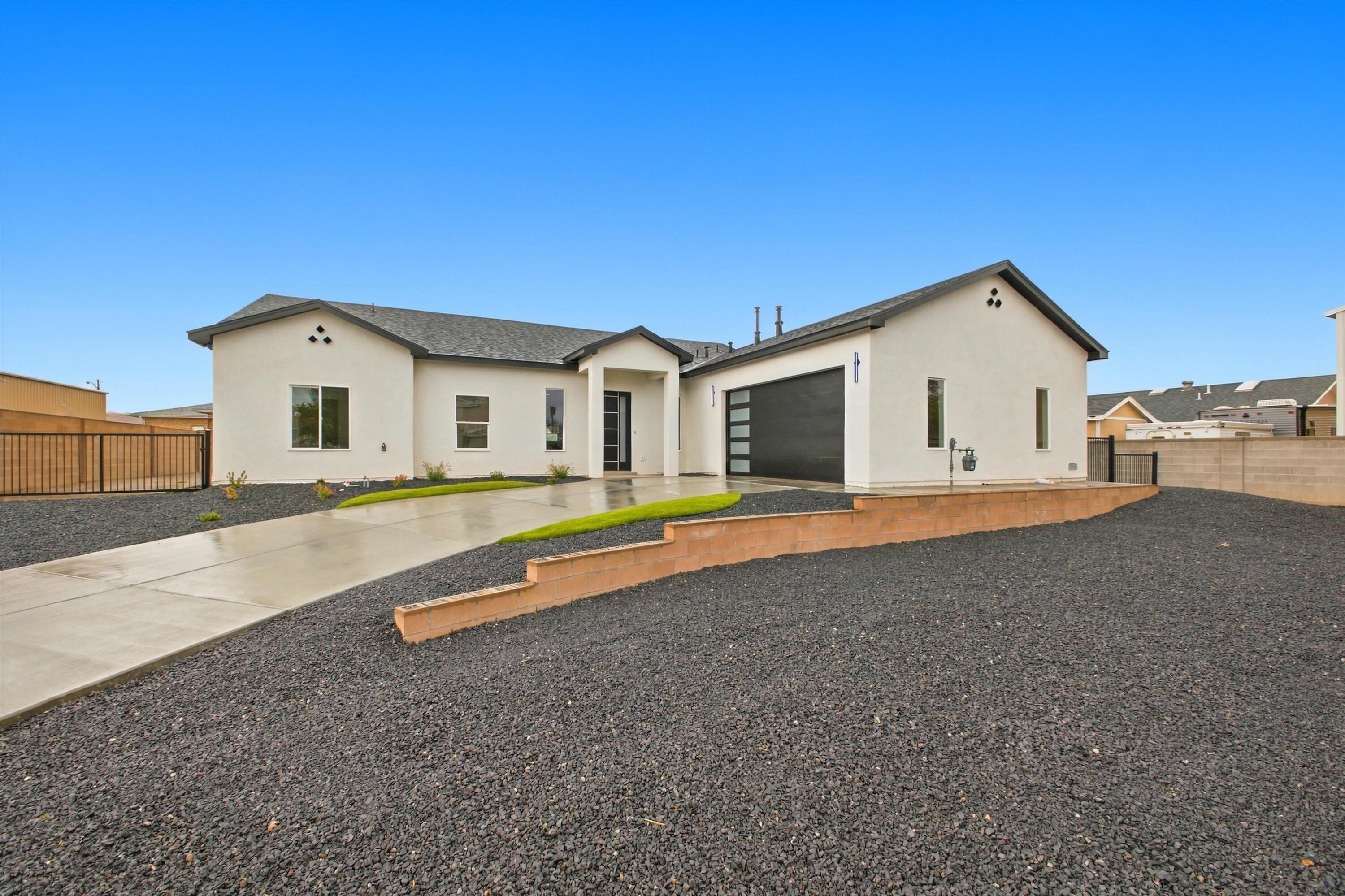 601 Acoma Drive