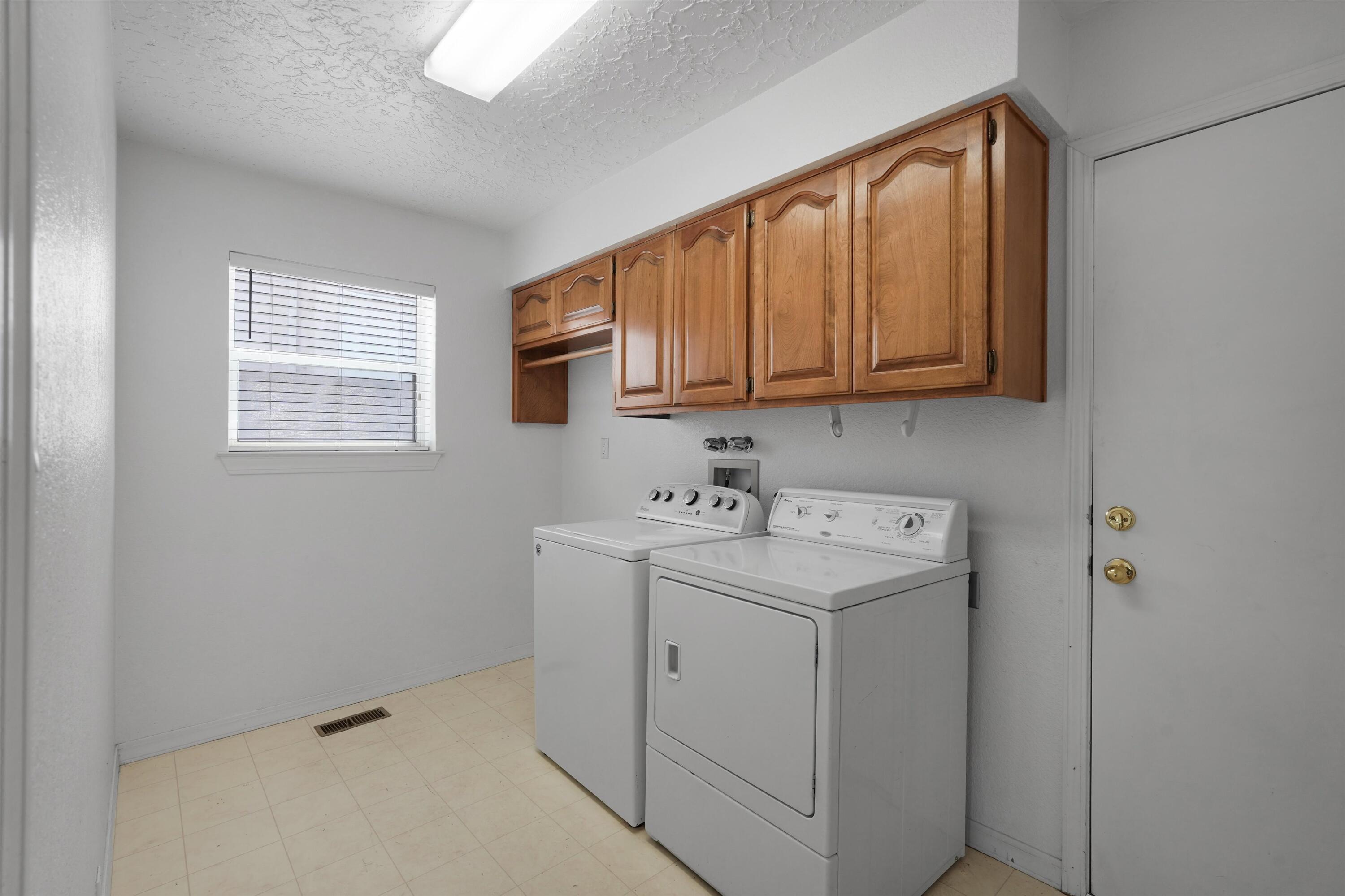 12309 La Vista Grande Drive NE