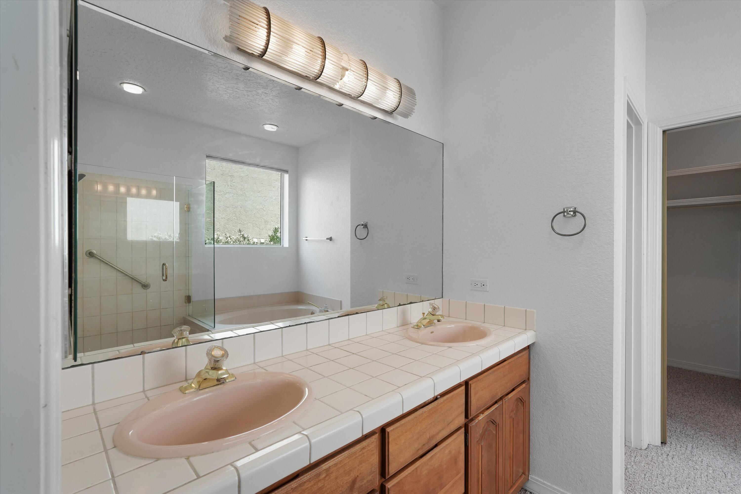 12309 La Vista Grande Drive NE