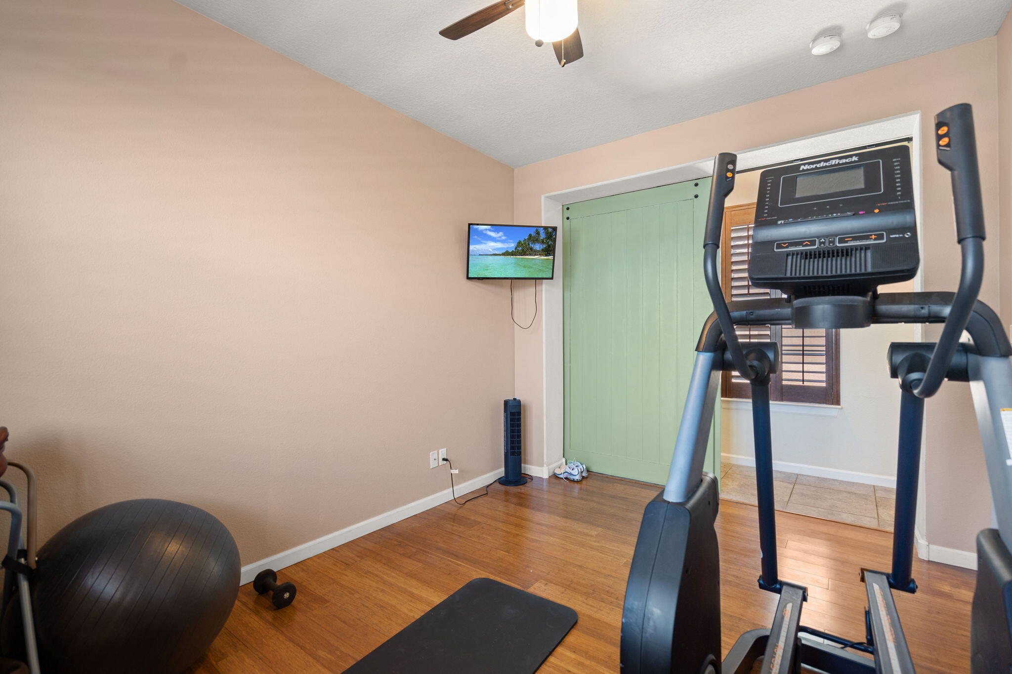 20 Los Balcones Place NE
