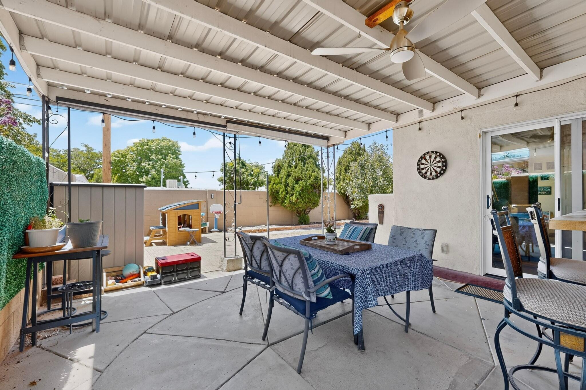 3405 Cardenas Drive NE