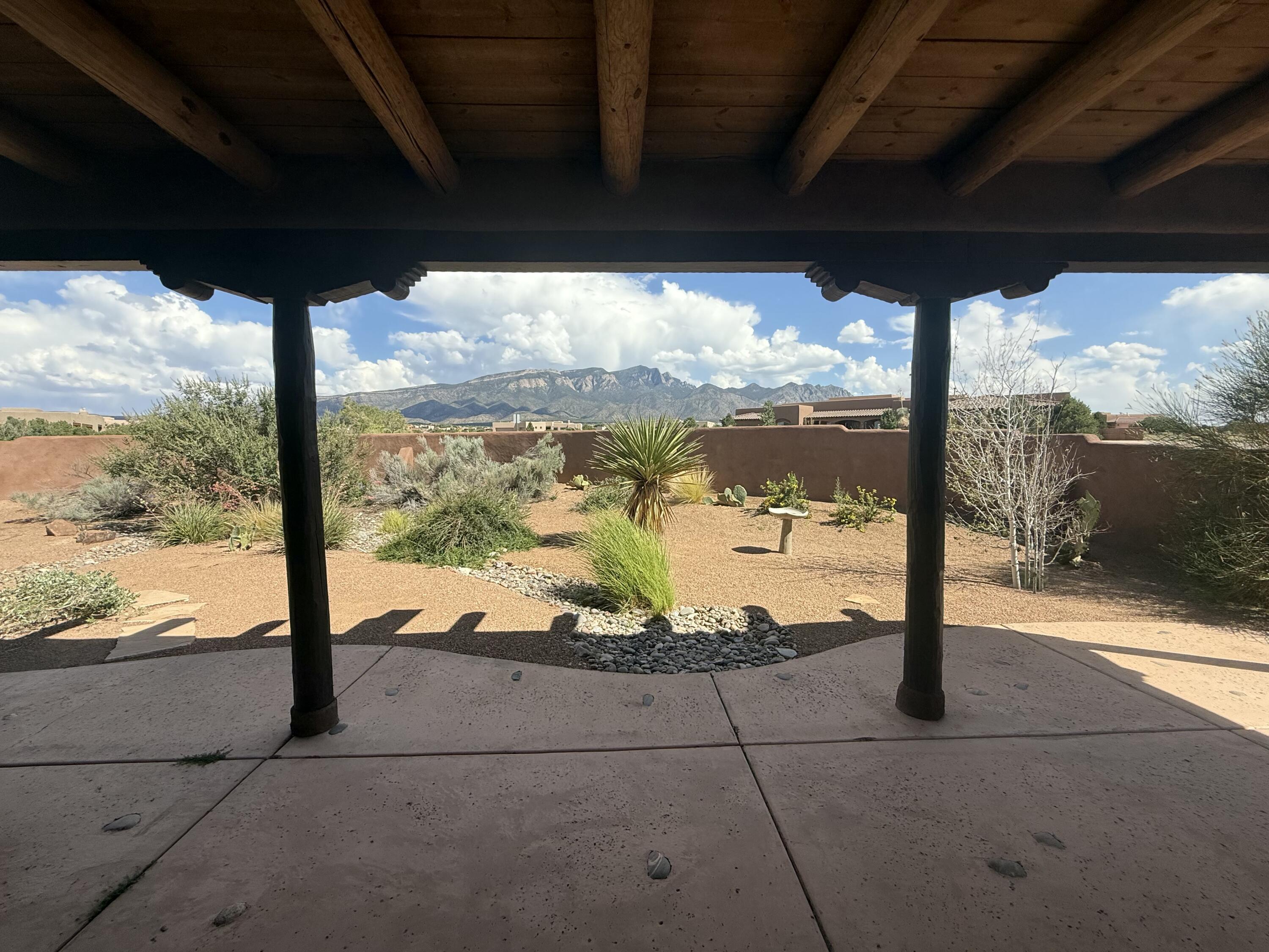 54 Petroglyph Trail