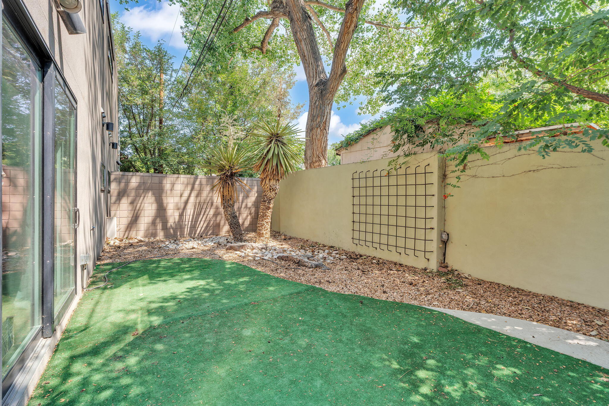 1505 San Patricio Avenue SW