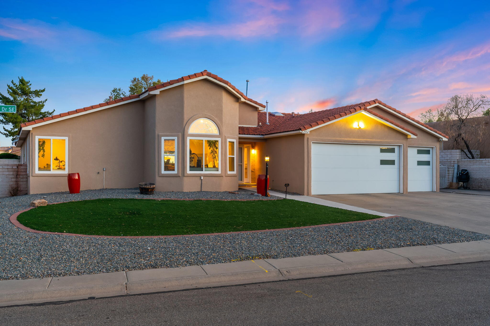 2952 Aberdeen Drive SE