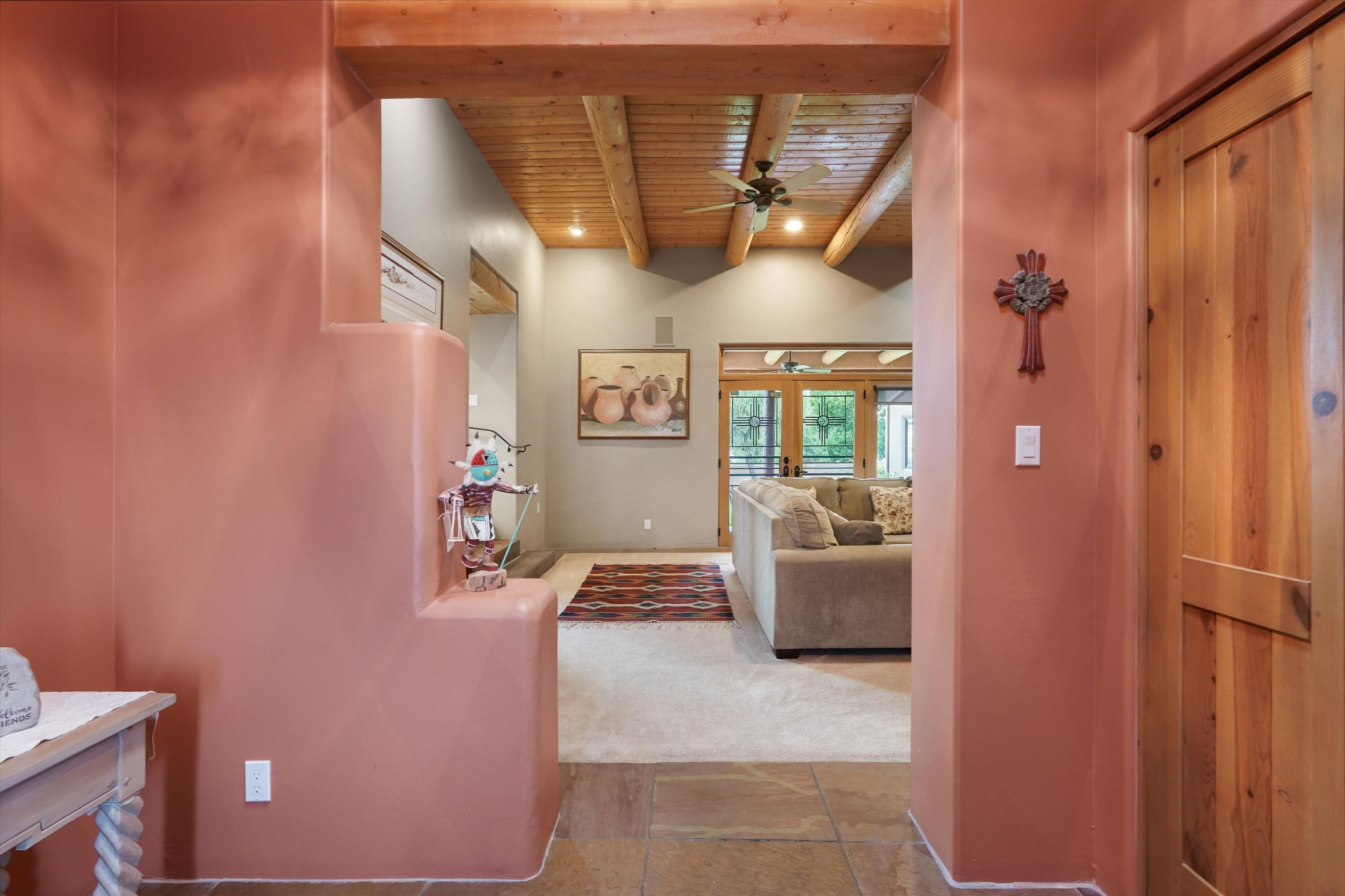 10709 San Francisco Road NE