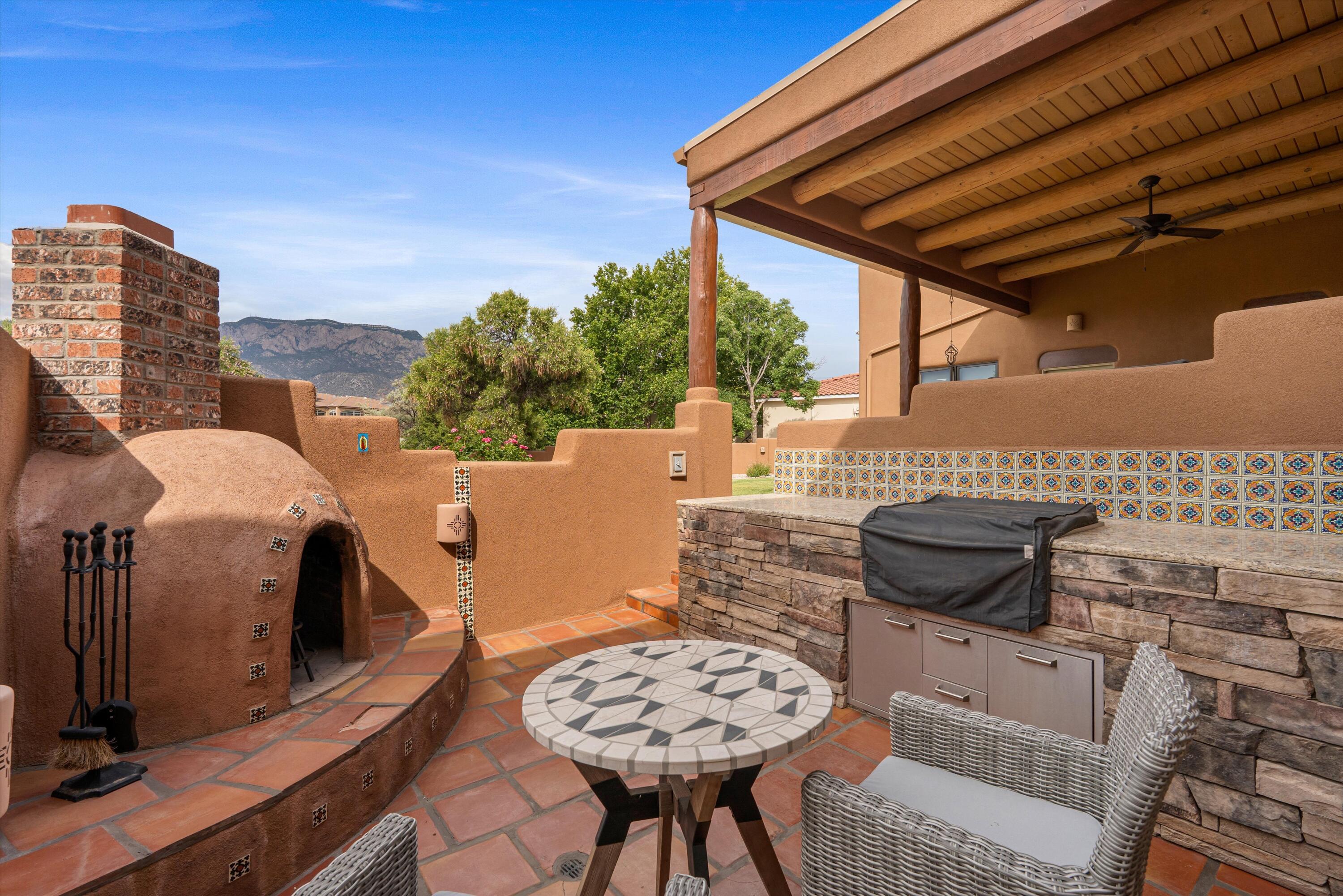 10709 San Francisco Road NE