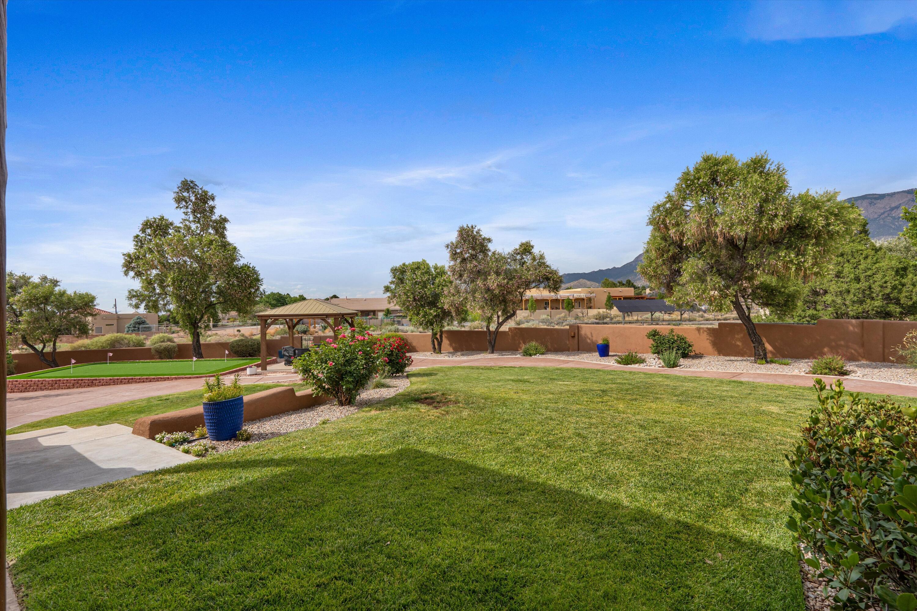 10709 San Francisco Road NE
