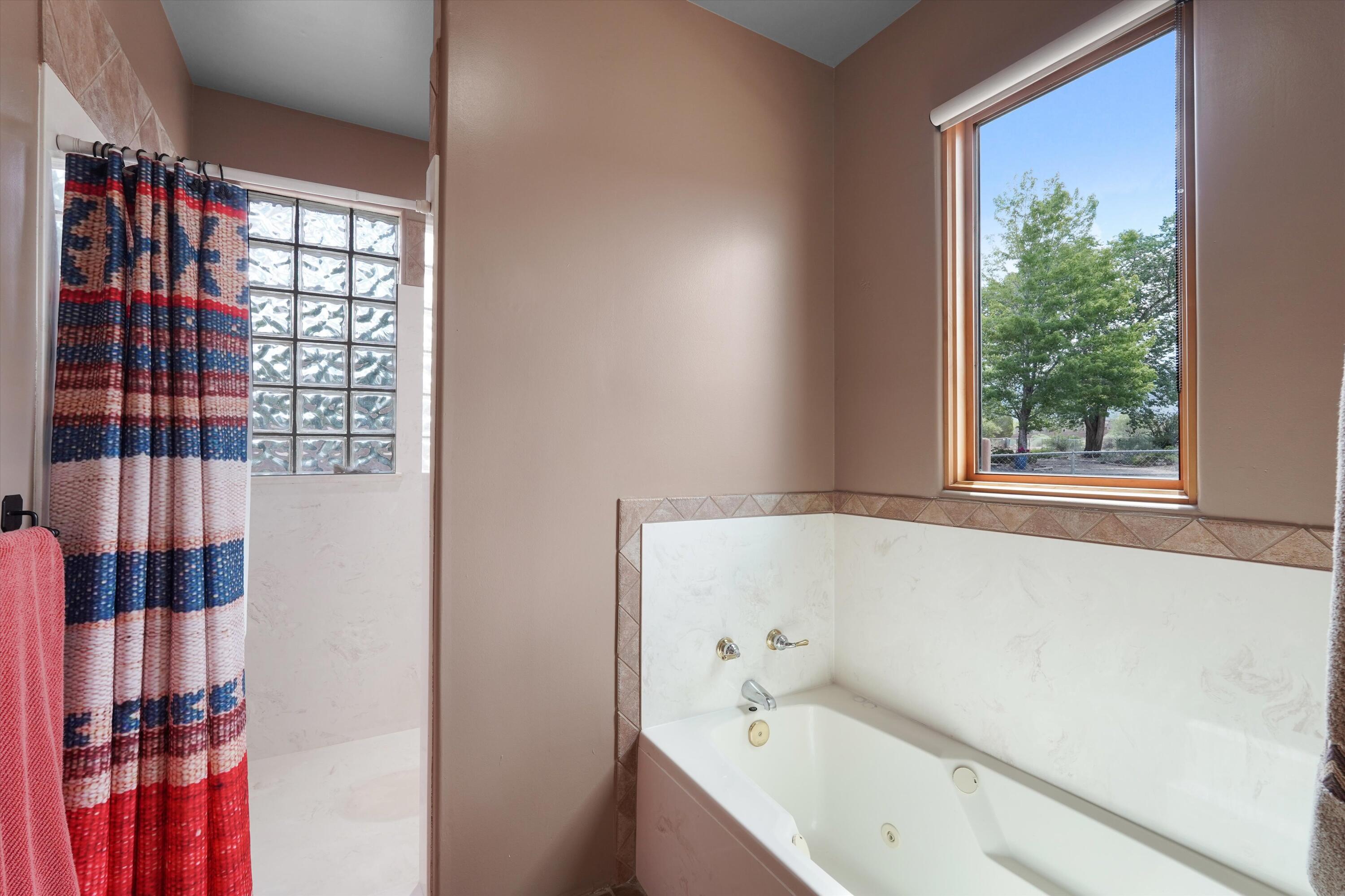 10709 San Francisco Road NE