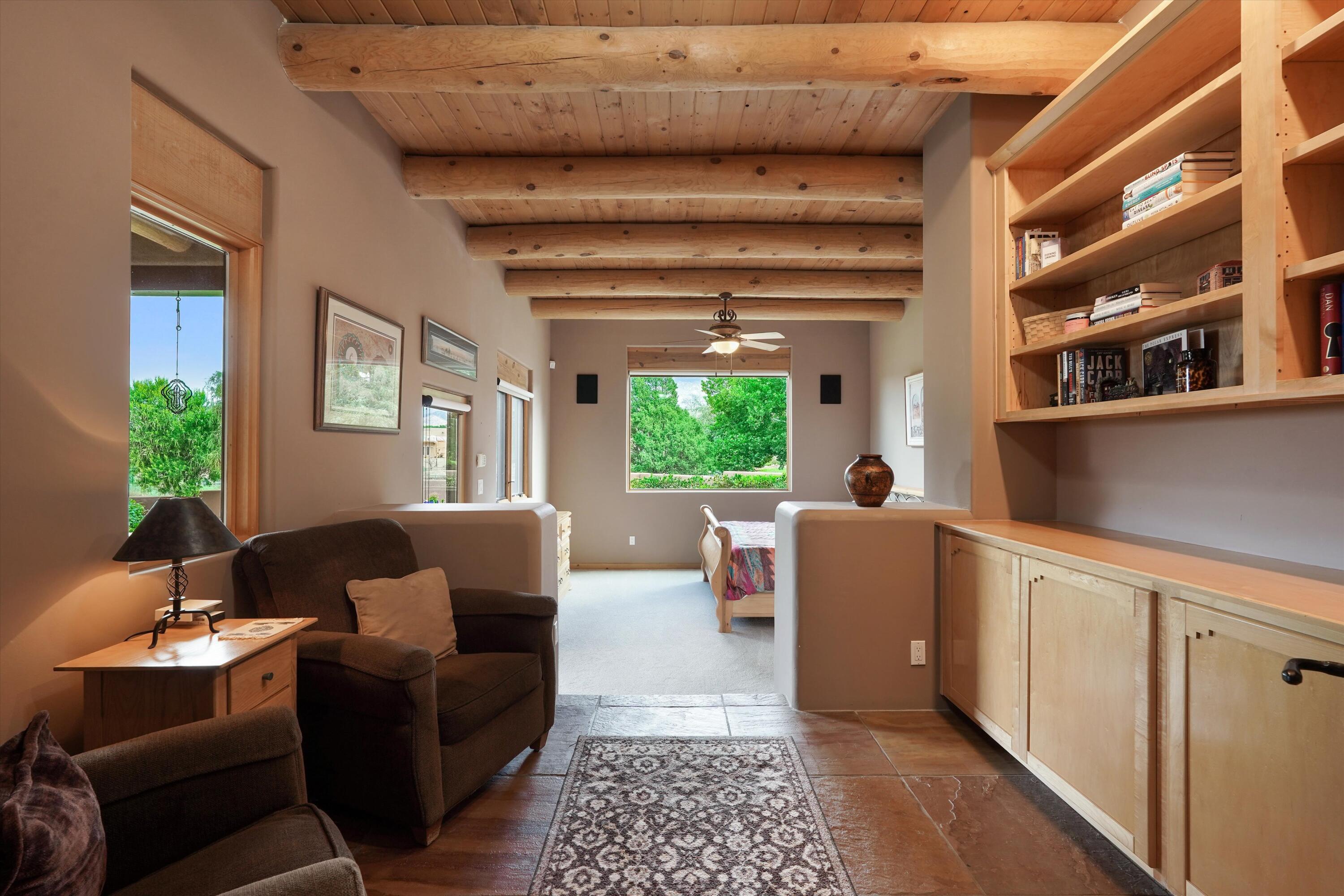 10709 San Francisco Road NE