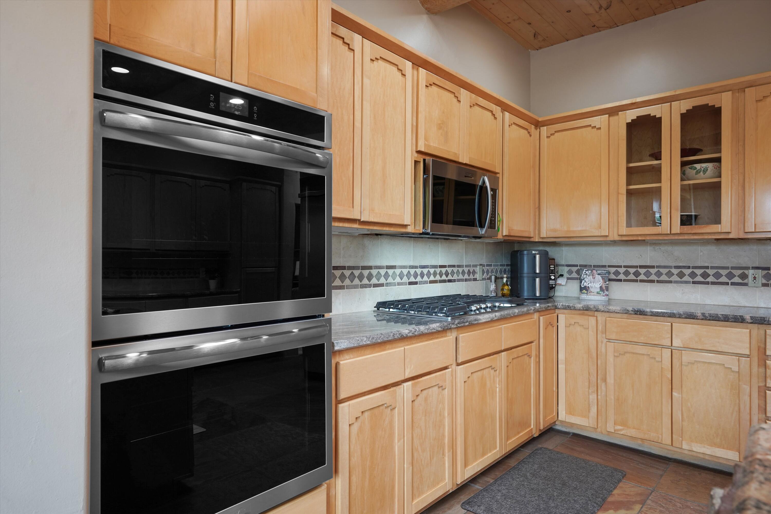 10709 San Francisco Road NE