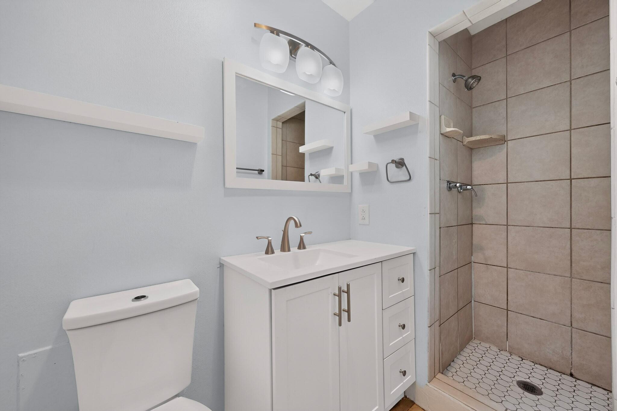 1405 Betts Street NE