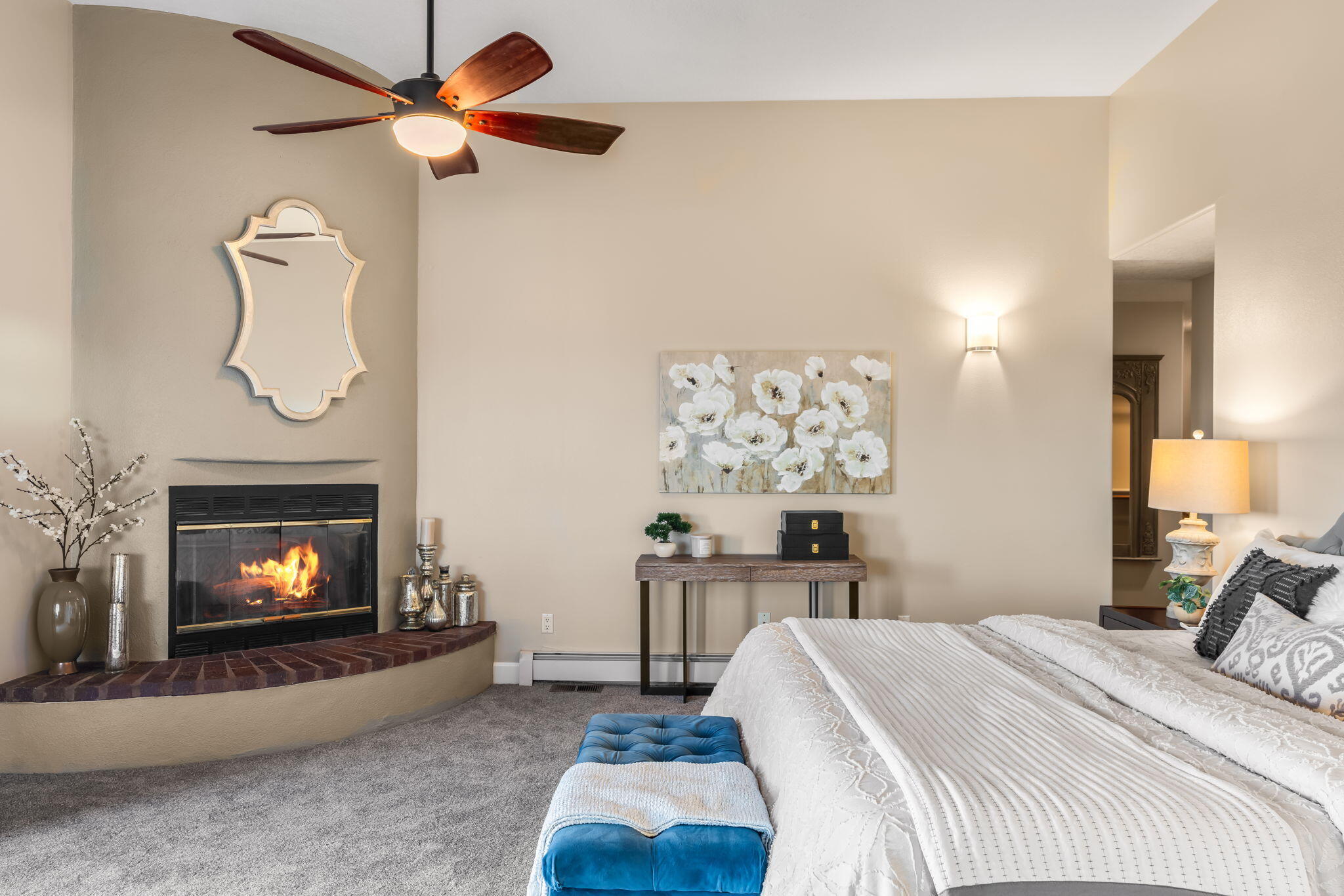 18 Tierra Monte Drive NE
