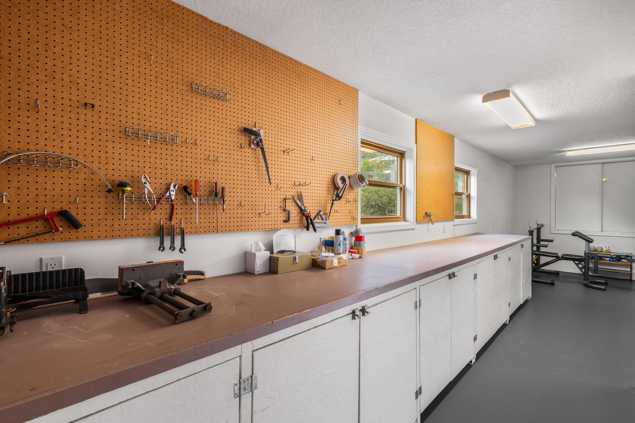 18 Tierra Monte Drive NE