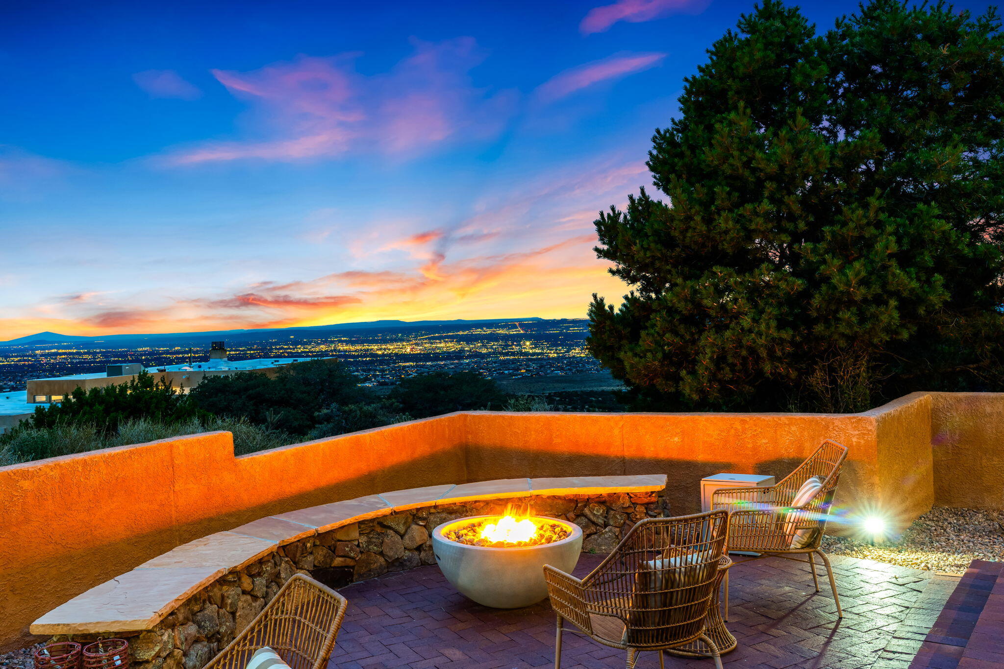 18 Tierra Monte Drive NE