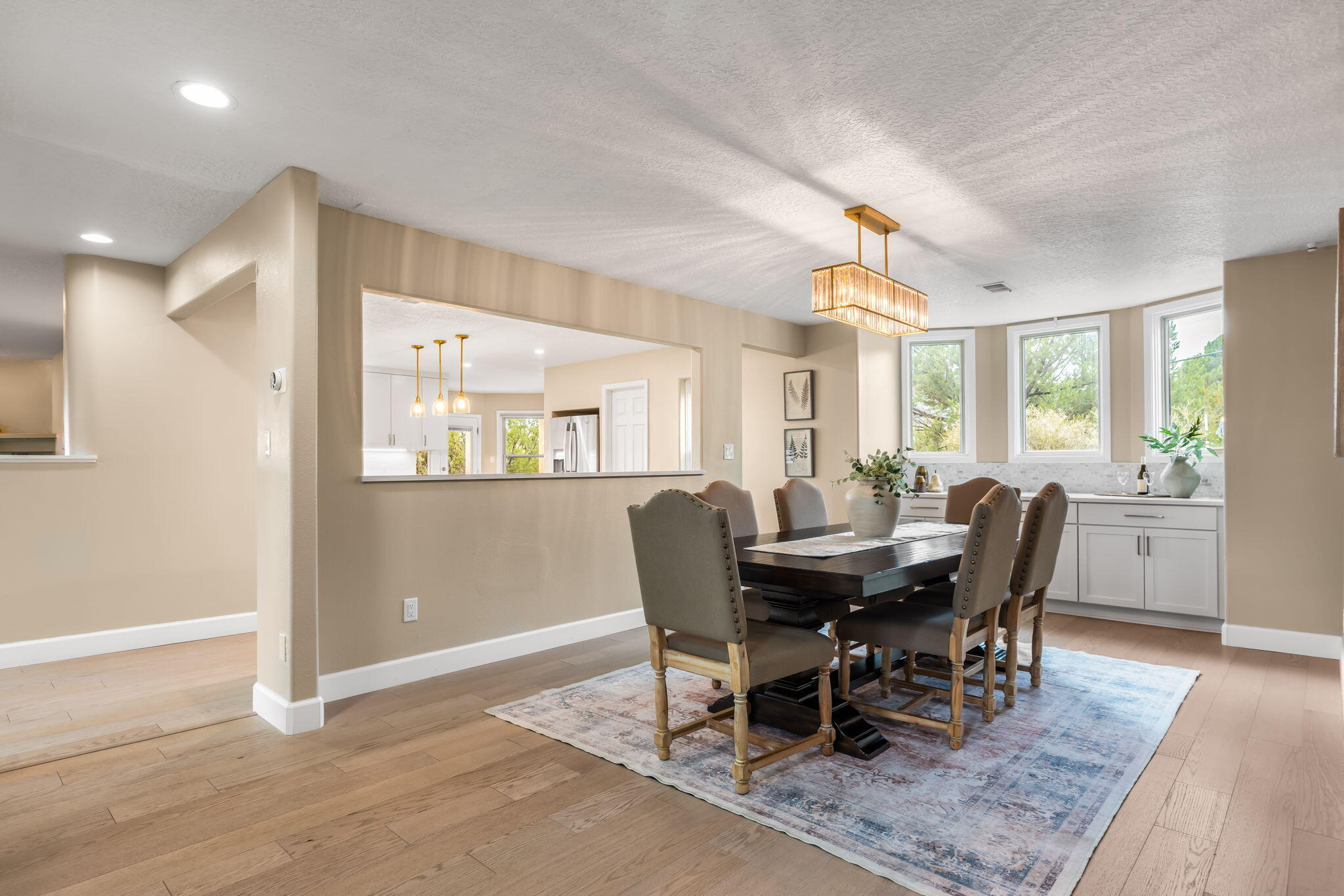 18 Tierra Monte Drive NE