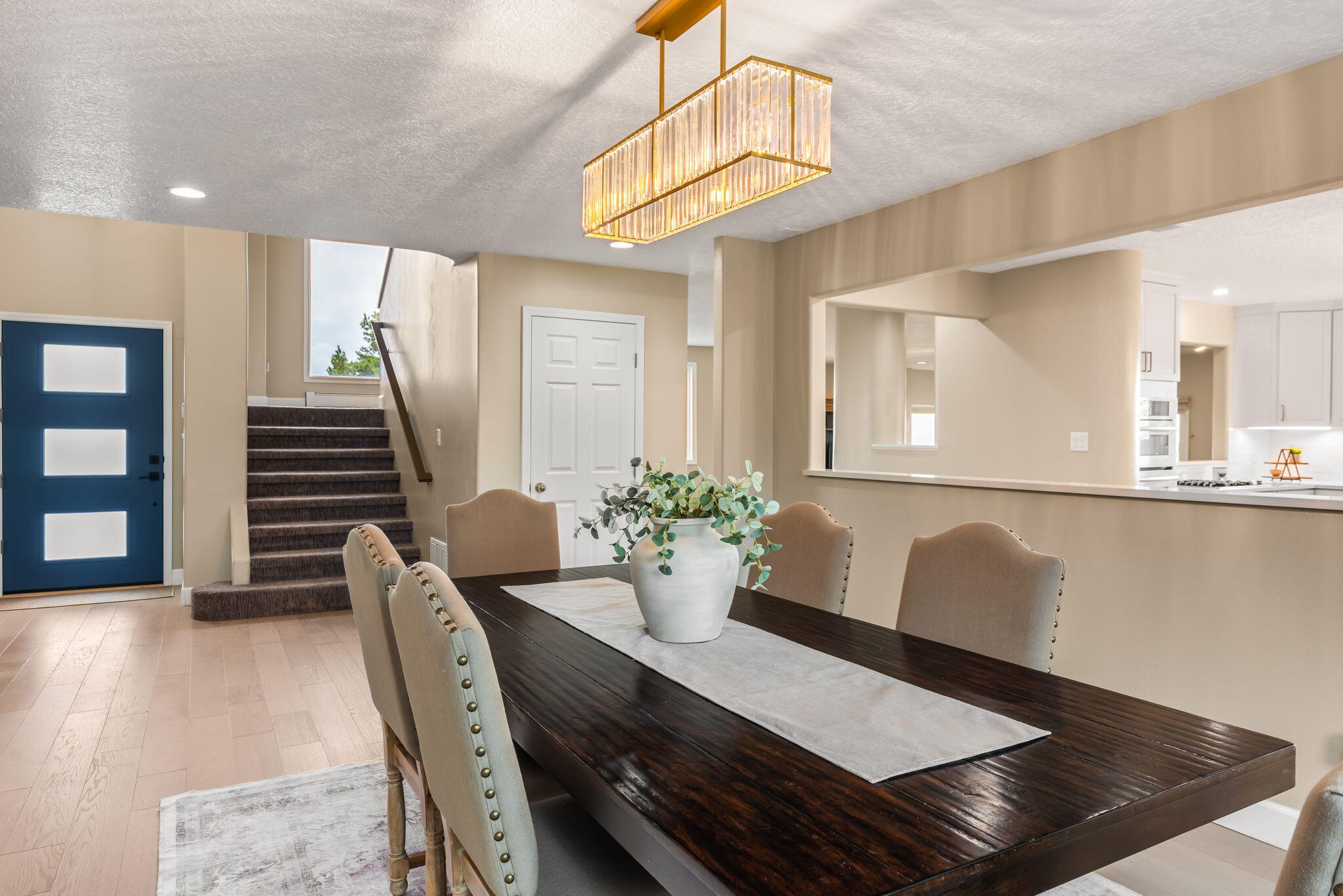 18 Tierra Monte Drive NE