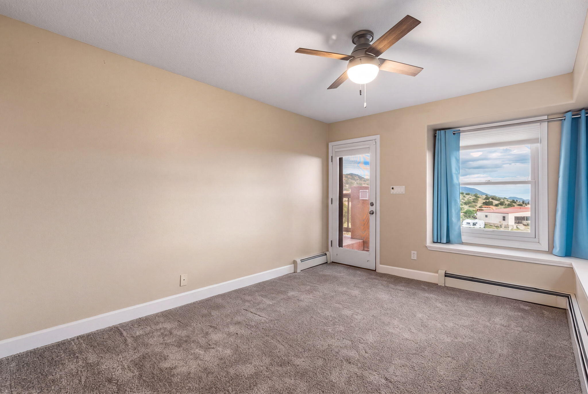 18 Tierra Monte Drive NE