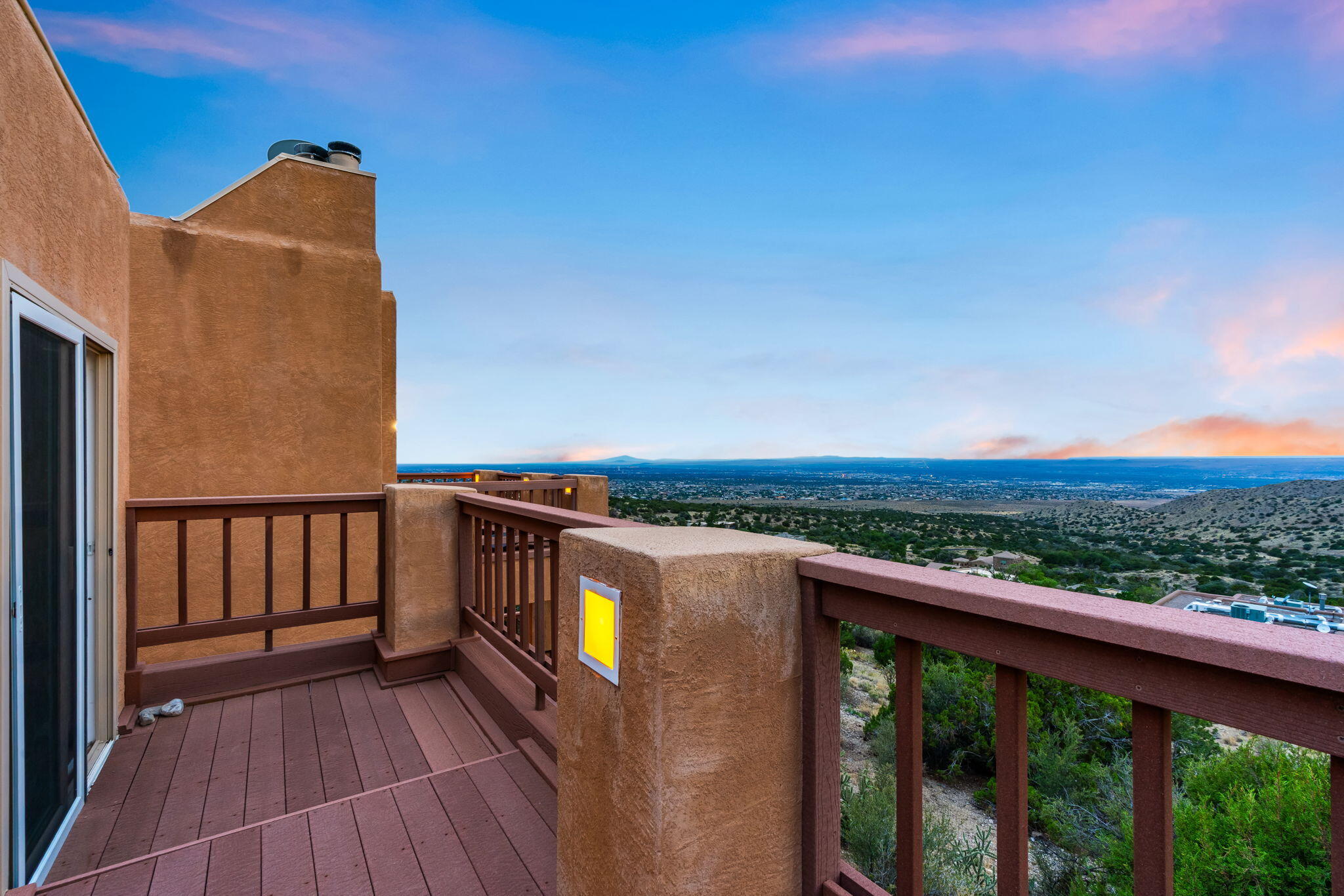 18 Tierra Monte Drive NE