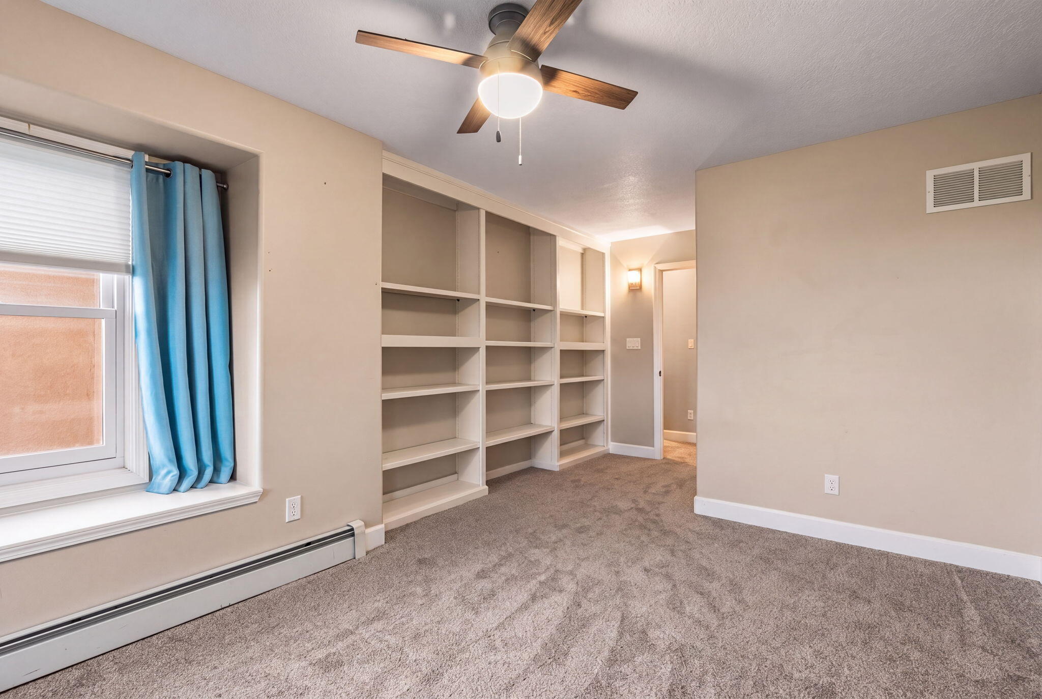 18 Tierra Monte Drive NE