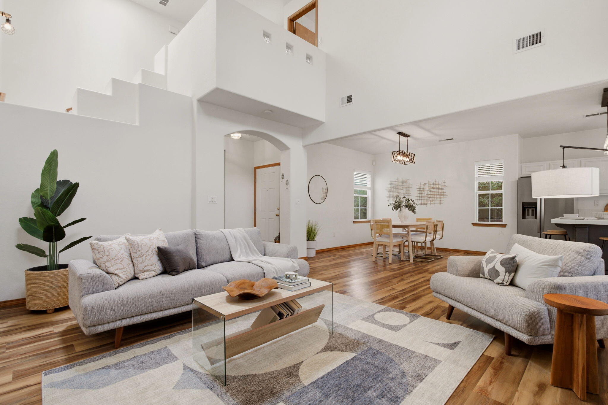 3217 Renaissance Drive SE