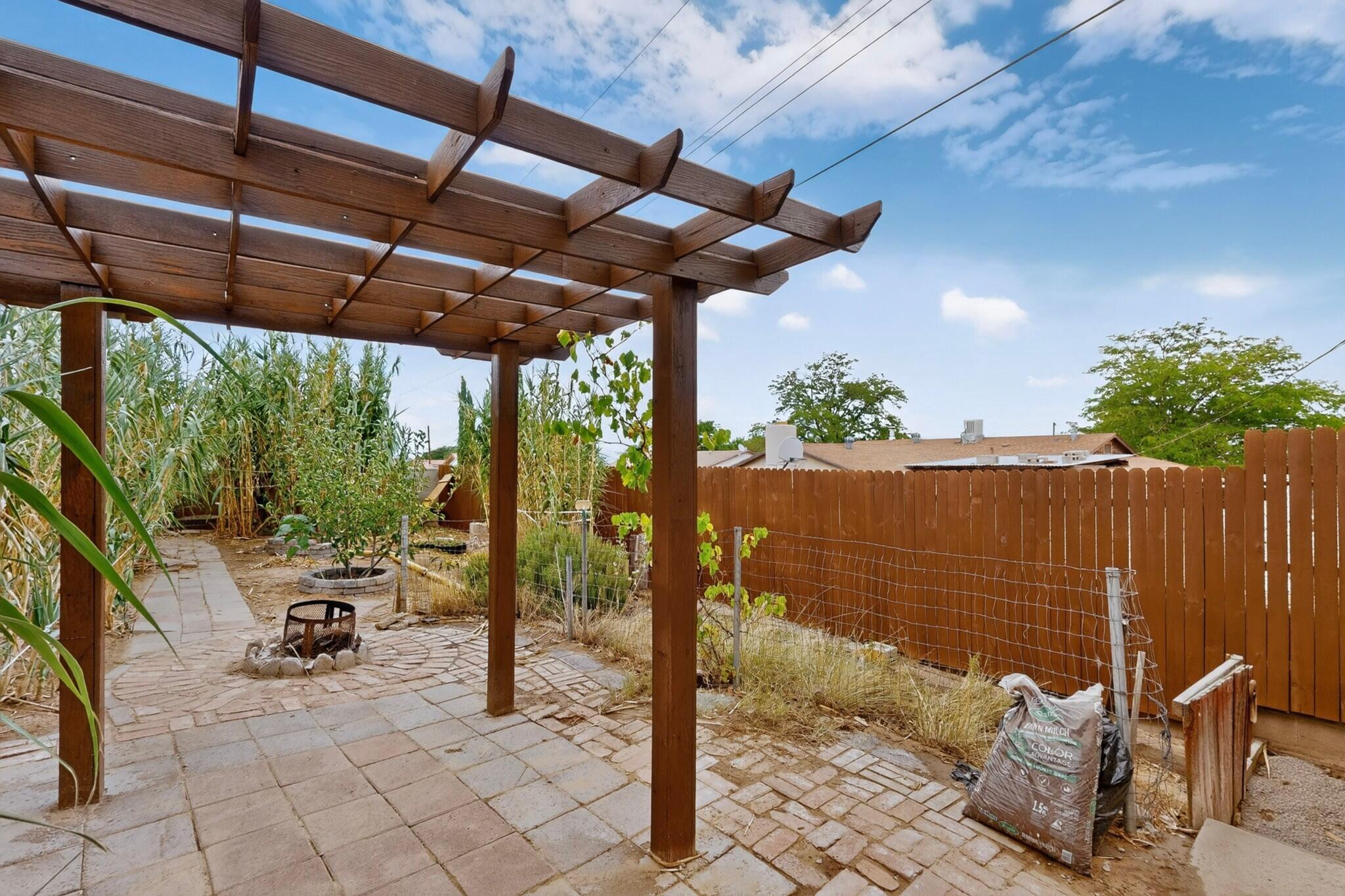 1314 Del Monte Trail SW