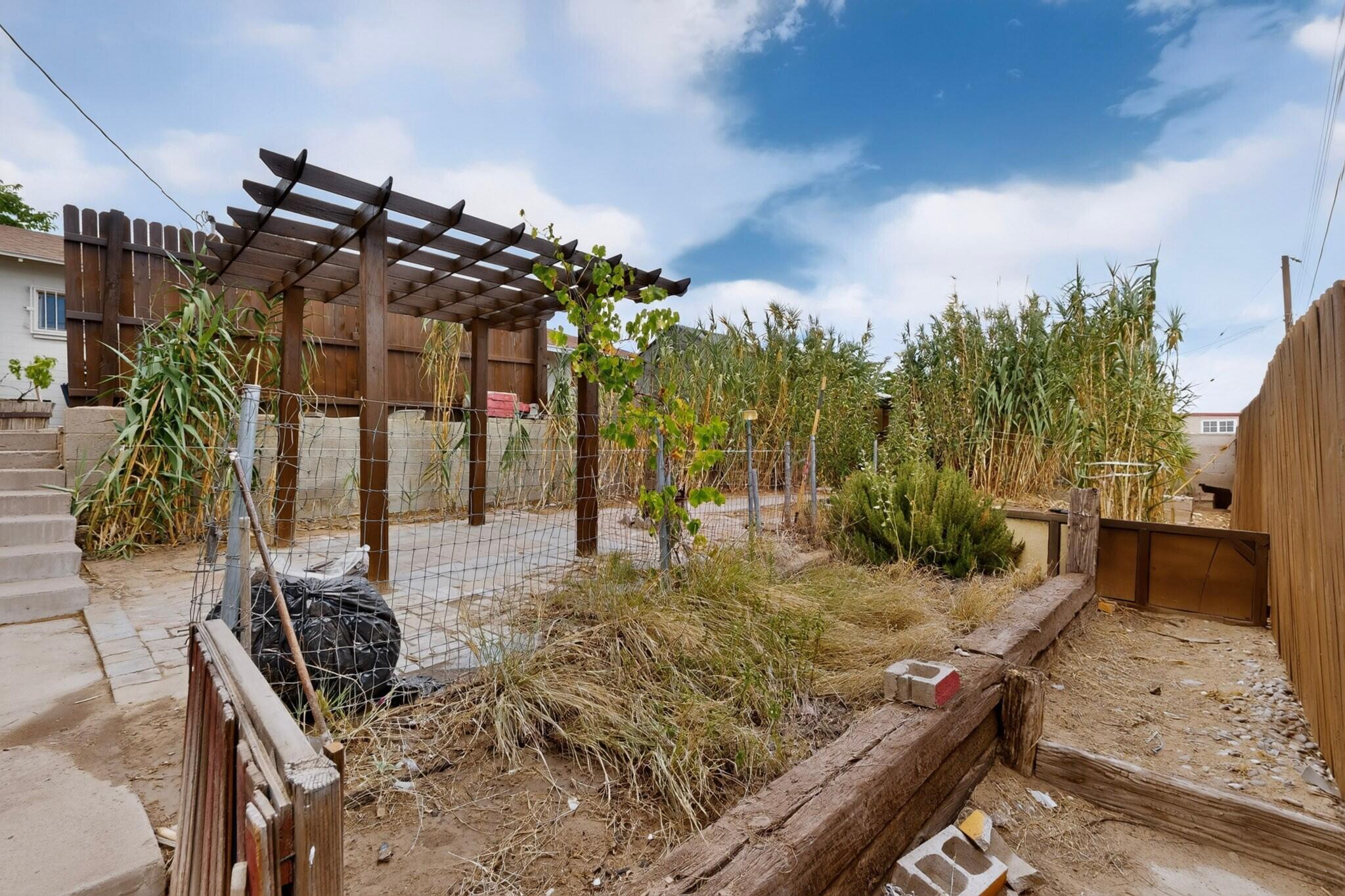 1314 Del Monte Trail SW