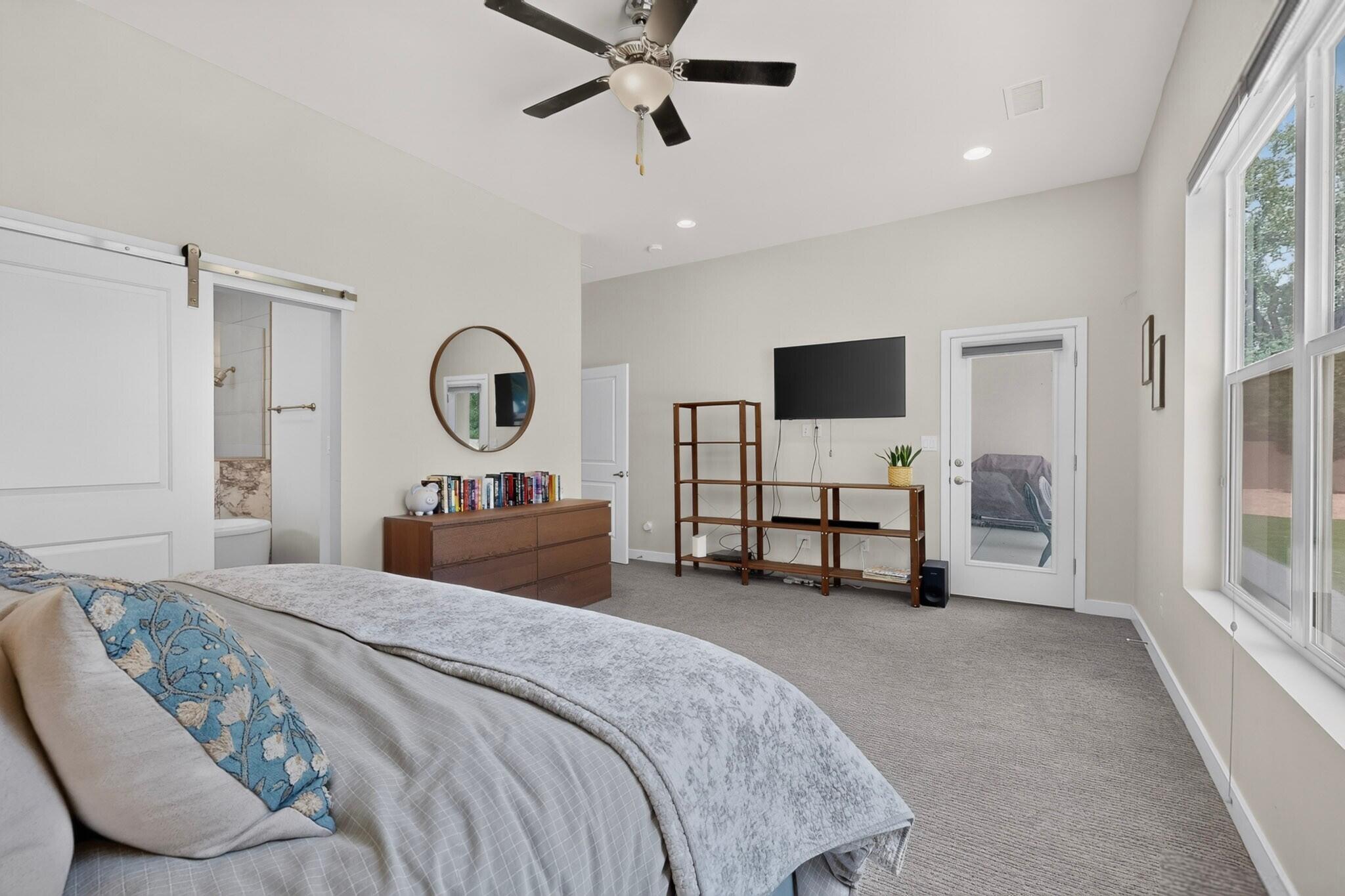 239 Vista Azul Lane NW