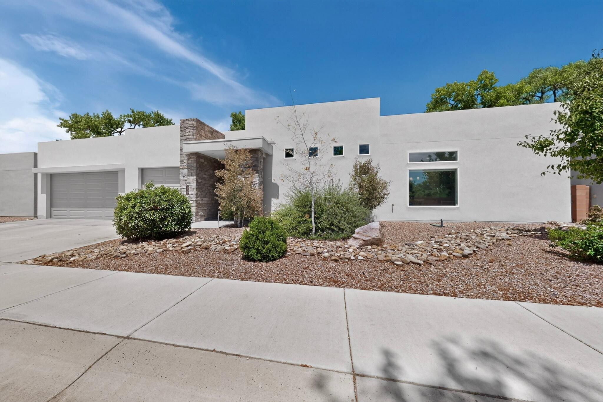 239 Vista Azul Lane NW