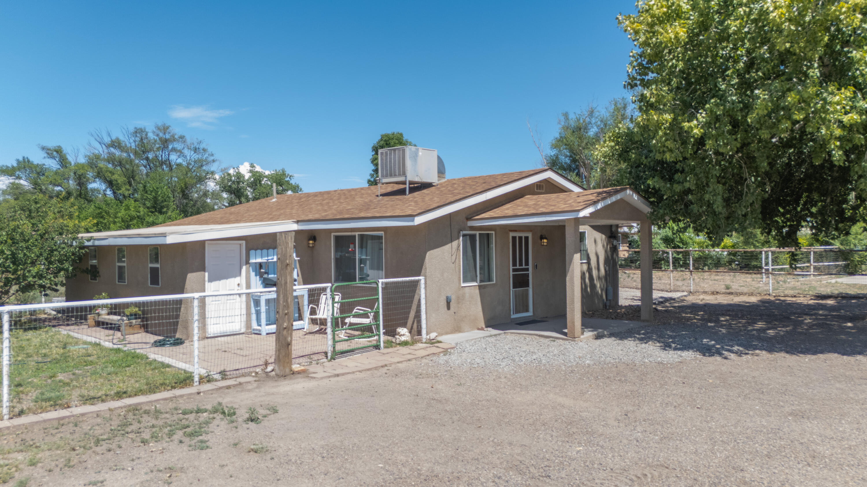 86 Molina Road
