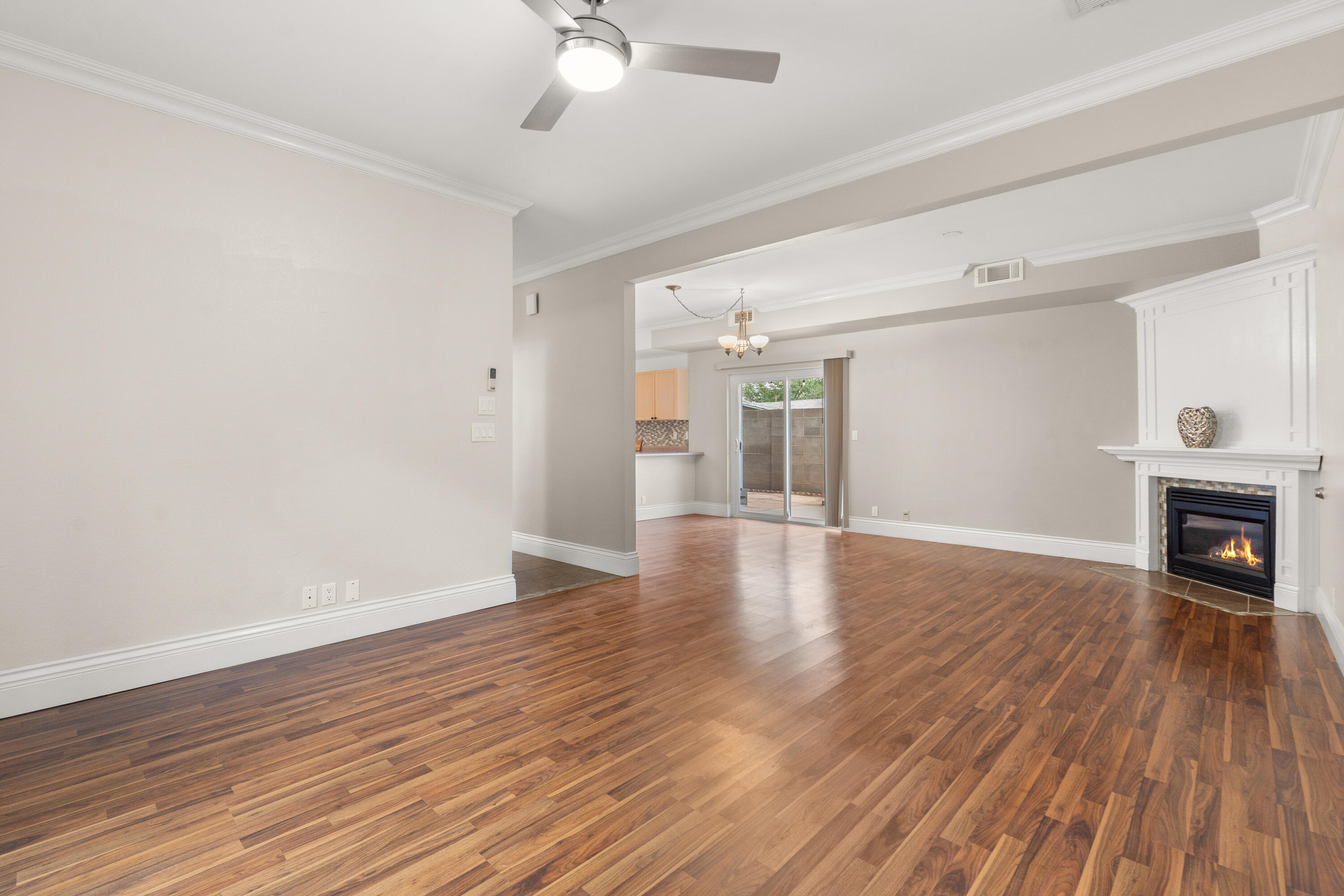 506 Phoenix Avenue NW
