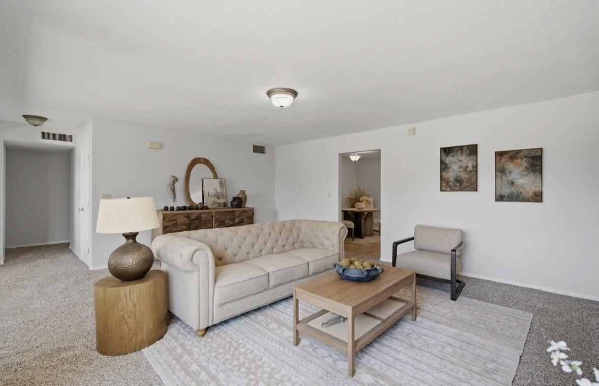 1906 Adonis Court NE