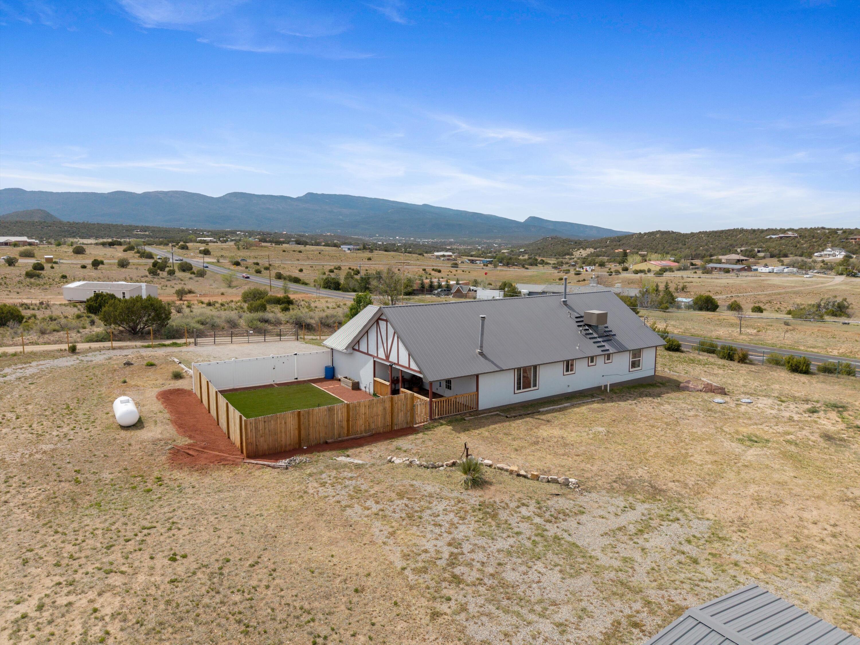 364 Frost Road