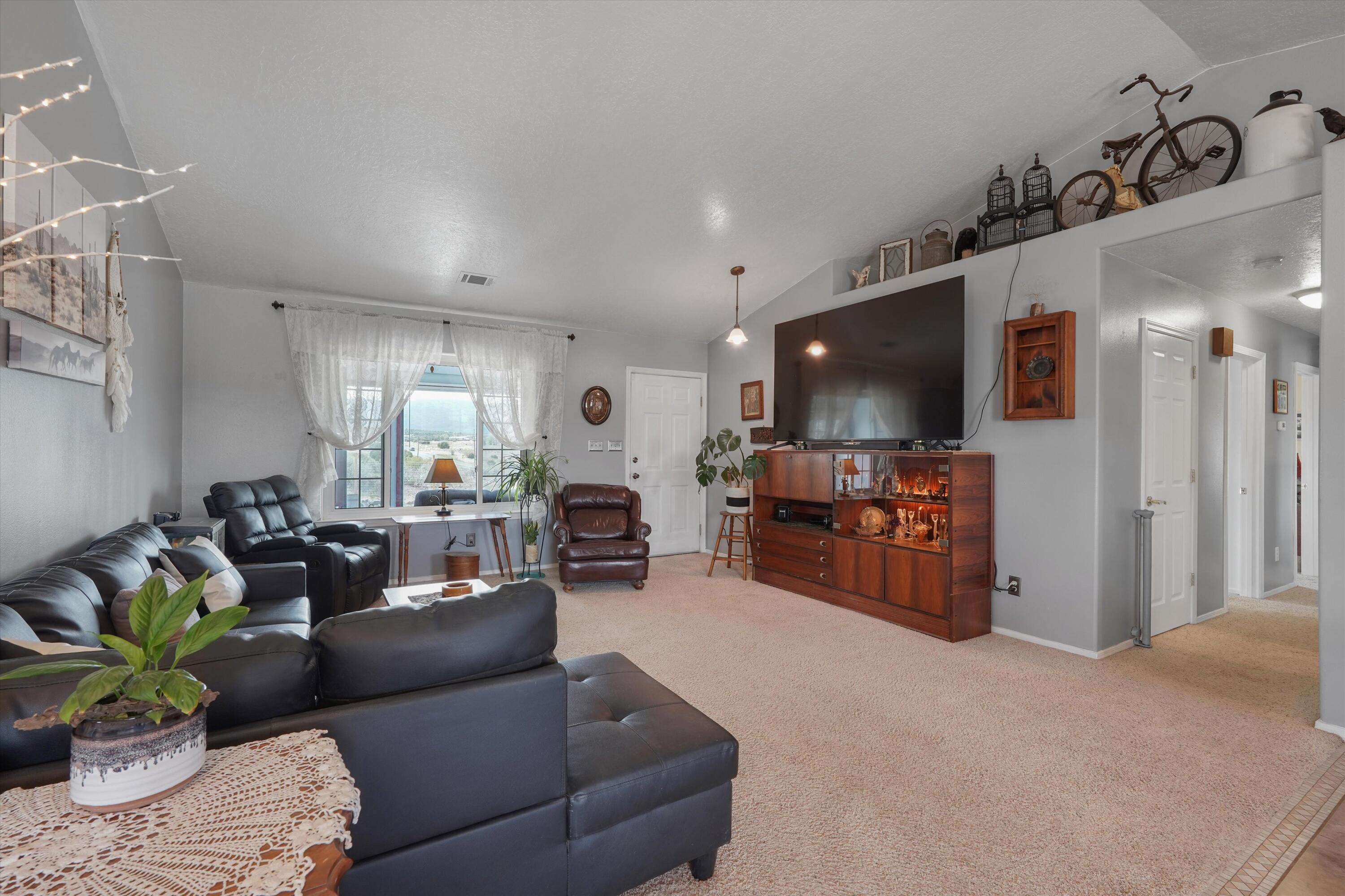 364 Frost Road