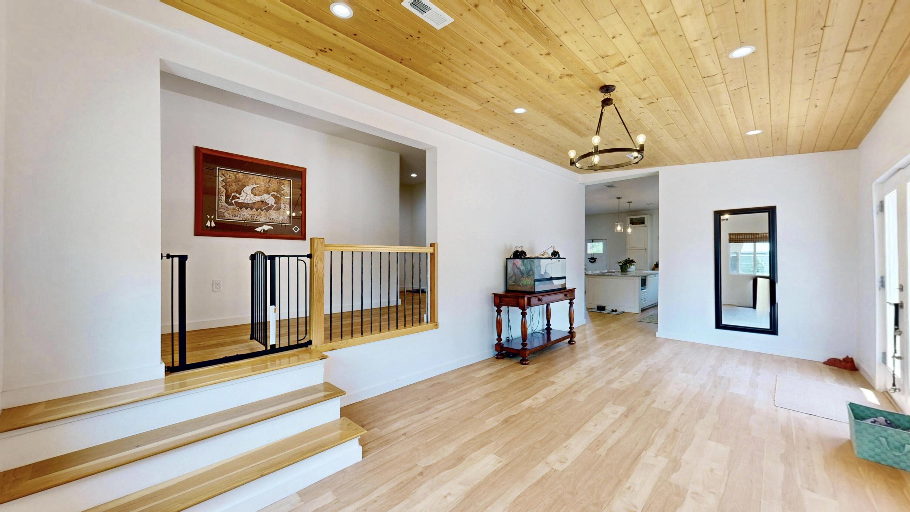6 Adobe Lane