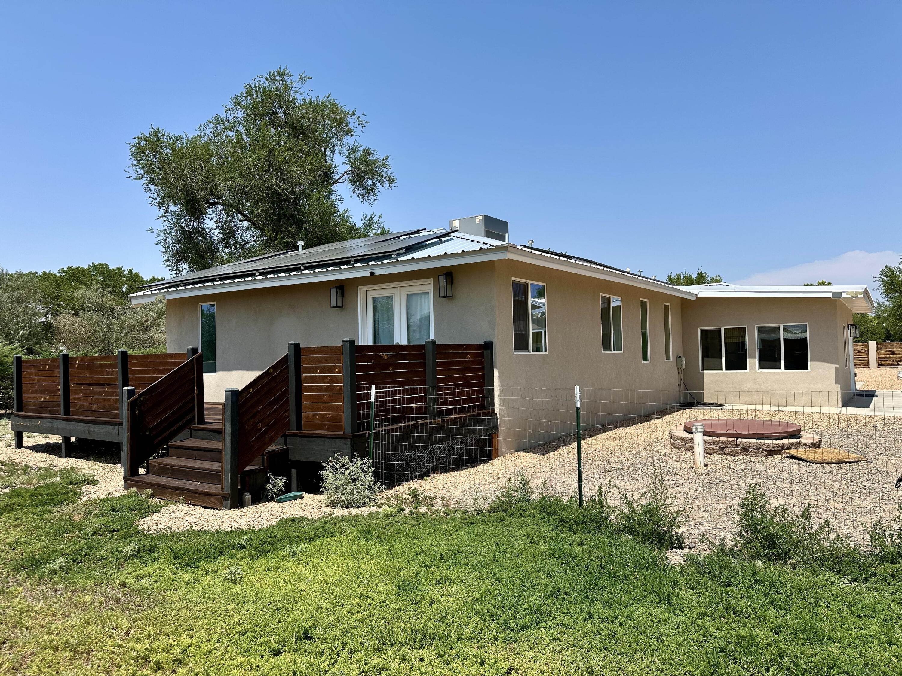 6 Adobe Lane