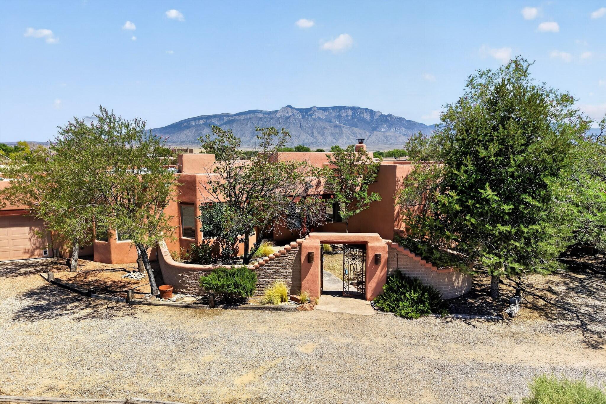 105 Keira Court
