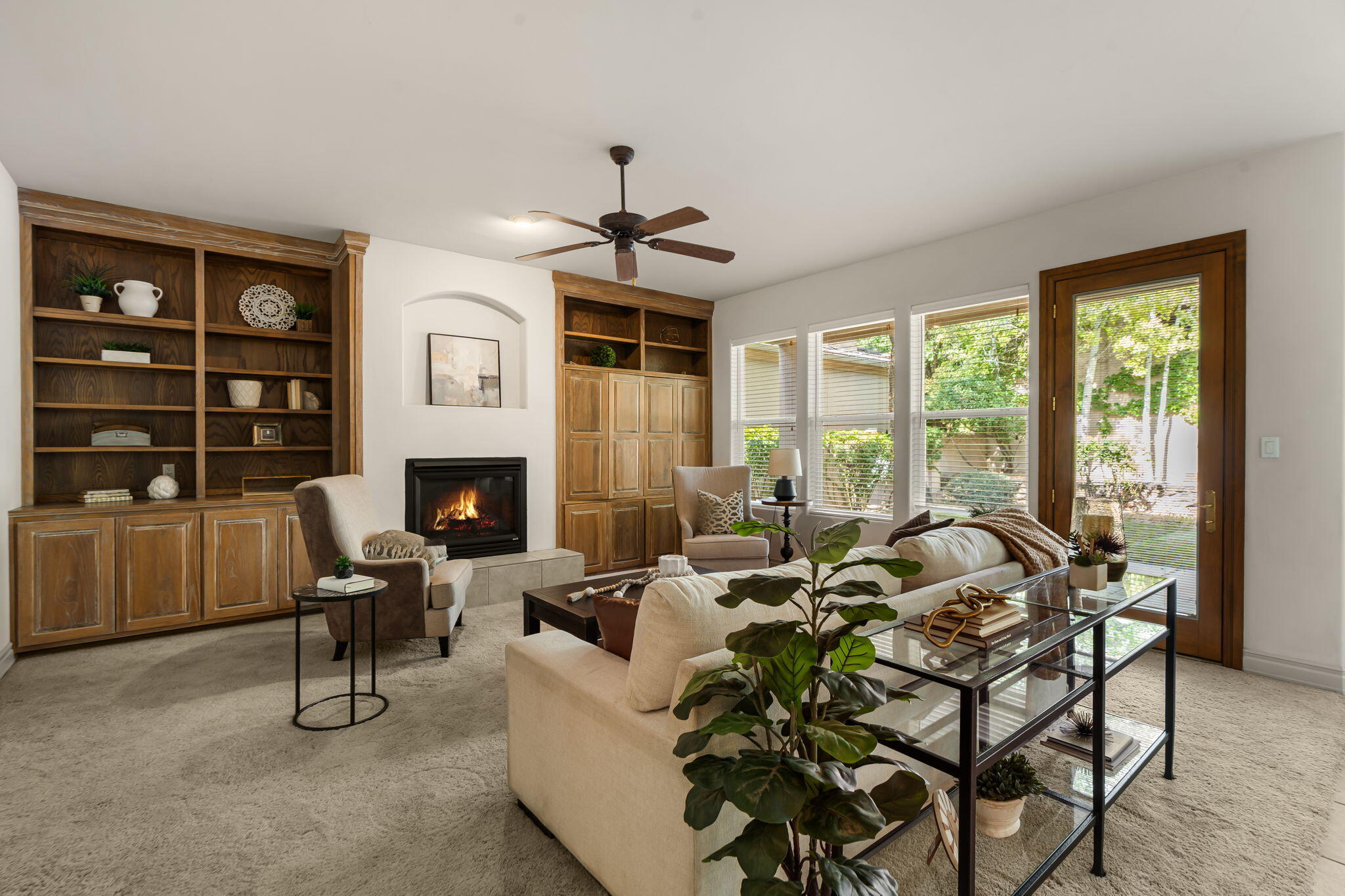 6004 Wildflower Trail NE